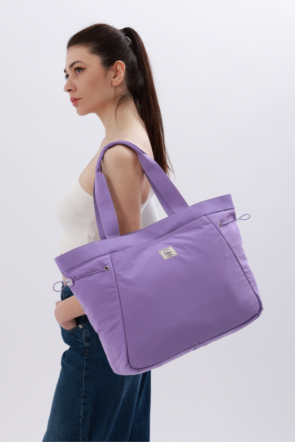 ICONE BAG İnce Paraşüt Kumaştan, Yanları Lastikli Büzülebilen, Önde Büyük Cepli Kadın Çanta görsel 6