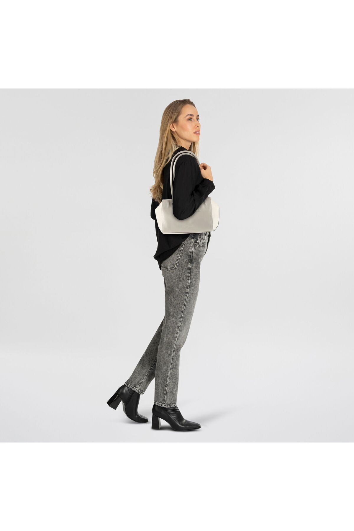liebeskind-Kayla Schultertasche Leder 24 cm 6