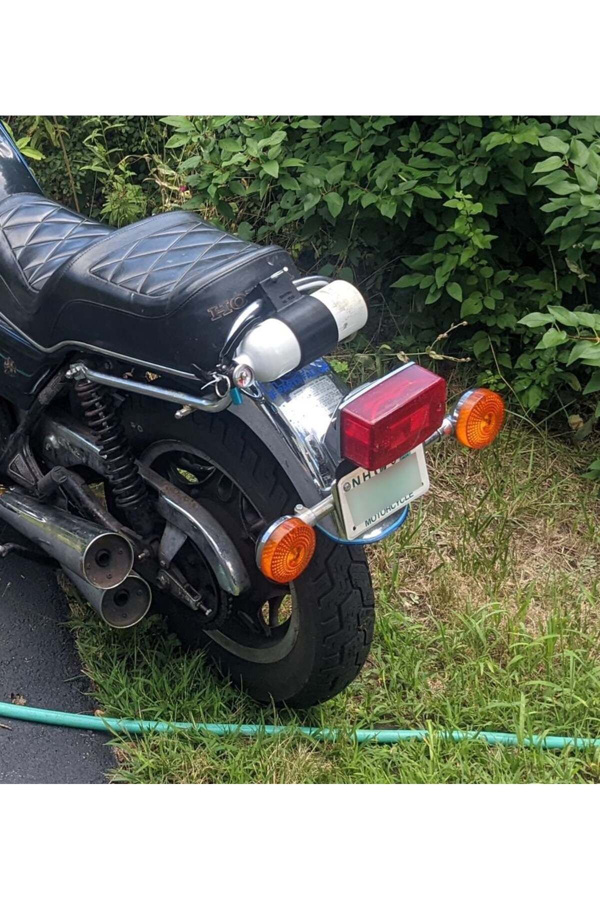 Lucest Motosiklet bagaj rafı yangın söndürücü tutucu (Plastik Aparattır!!!)