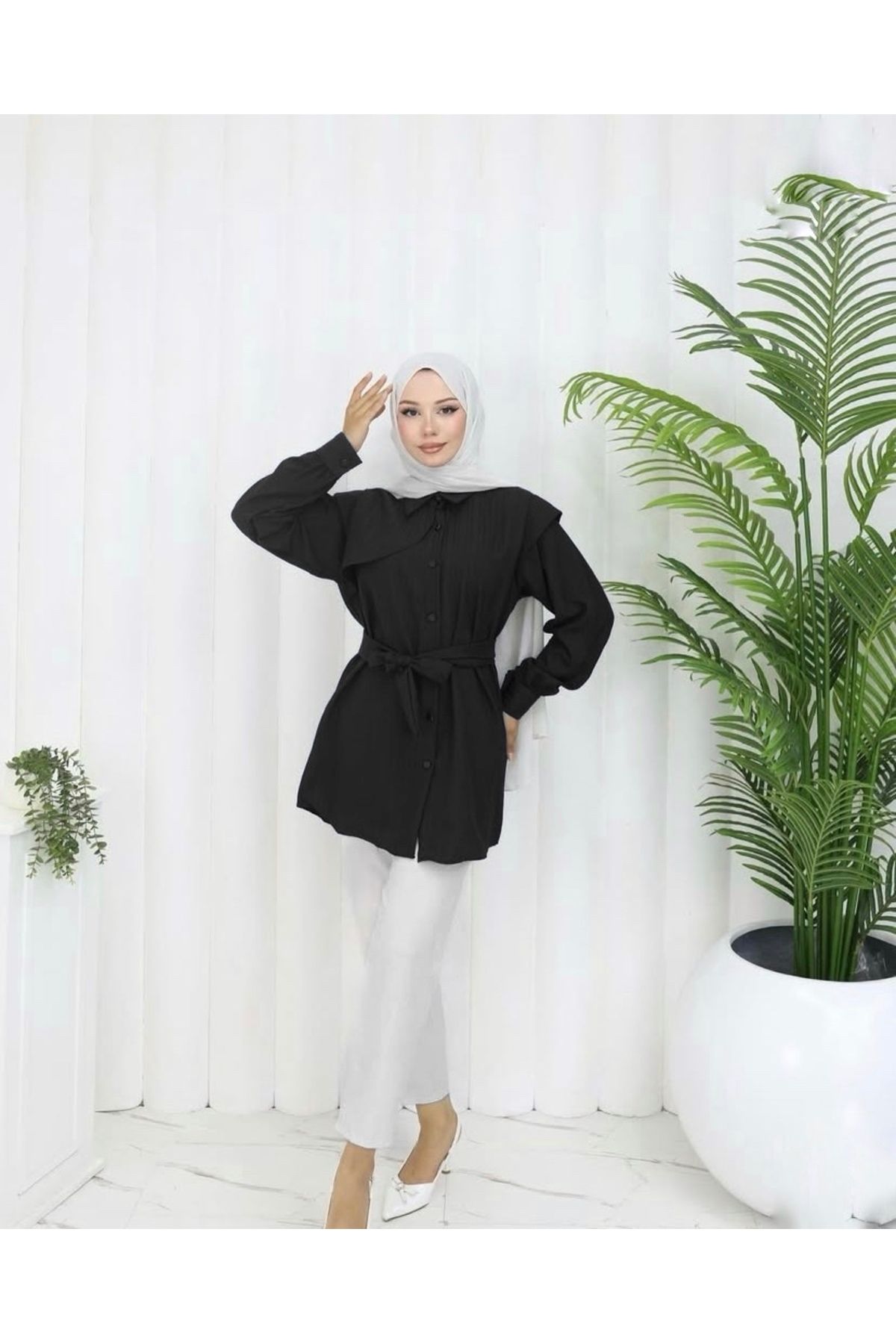 Neba Boutique Kadın Omuz Detaylı Kuşaklı Gömlek