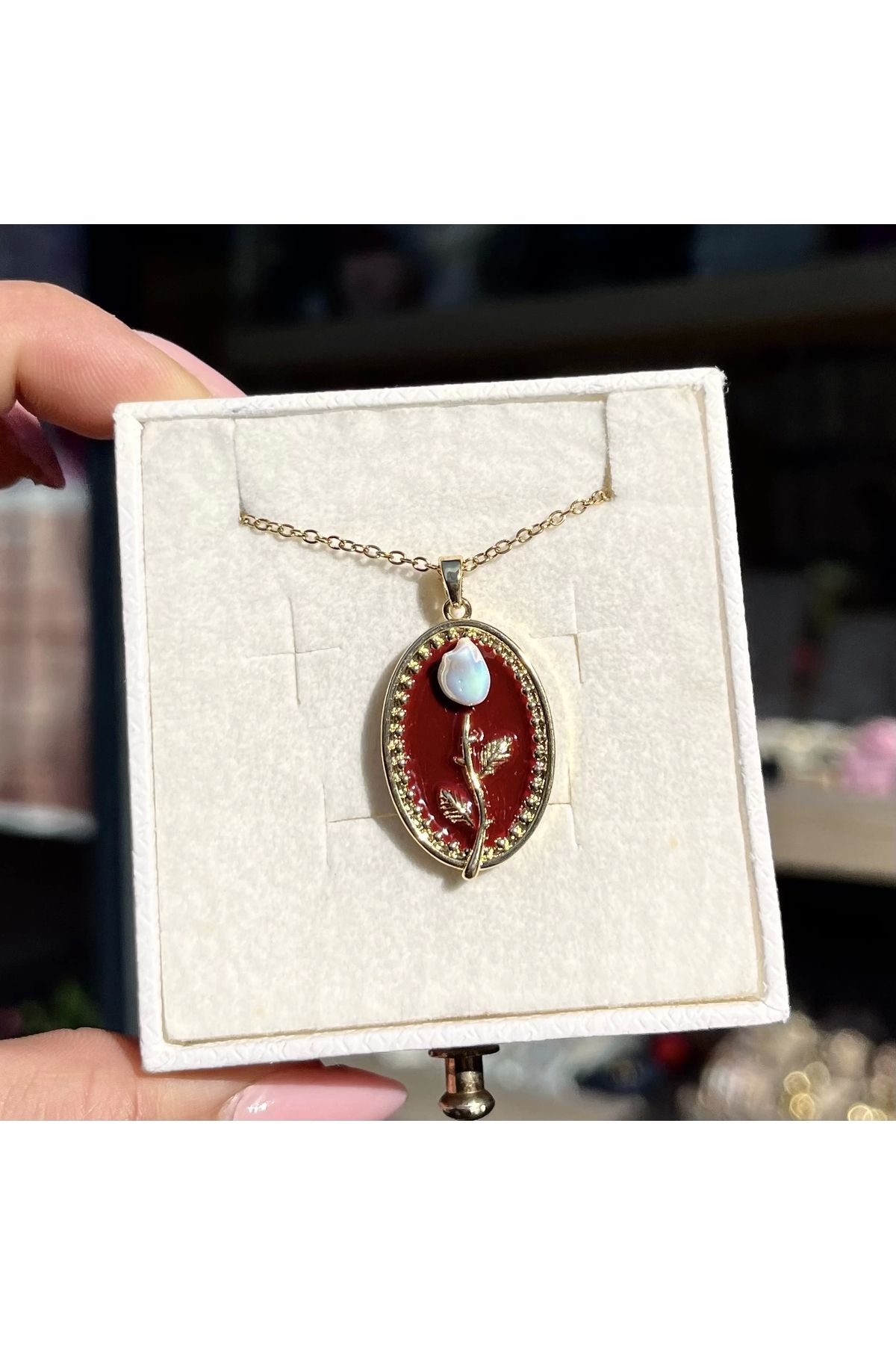 Vintagezegeni Kırmızı Lale Sanat Kolye I Çelik