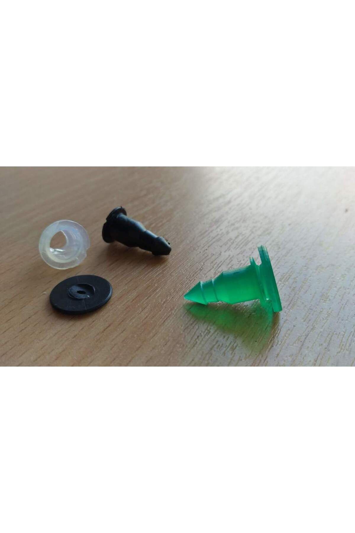 Lucest VAG klipsi 3B5863689 uyumlu  (Plastik Aparattır!!!)