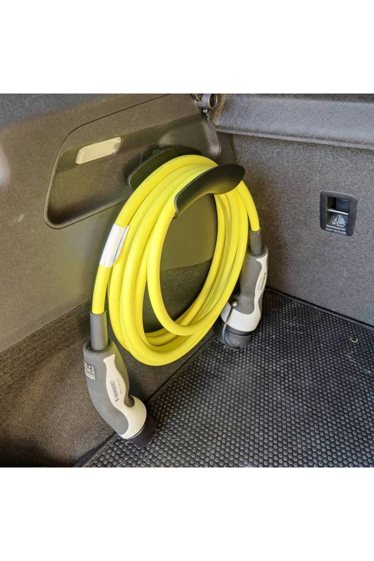 Lucest VW ID.3 için şarj kablosu kancası (Plastik Aparattır!!!)