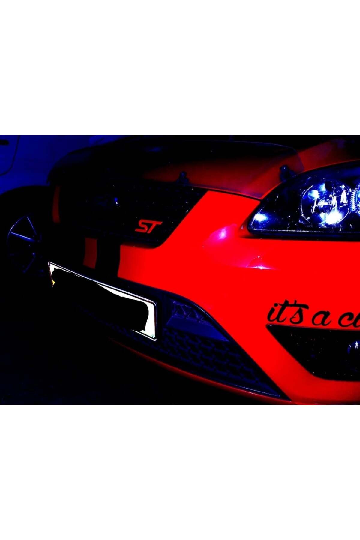 Lucest Ford Focus  Uyumlu St Grill rozeti ve arka plaka (Plastik Aparattır!!!)
