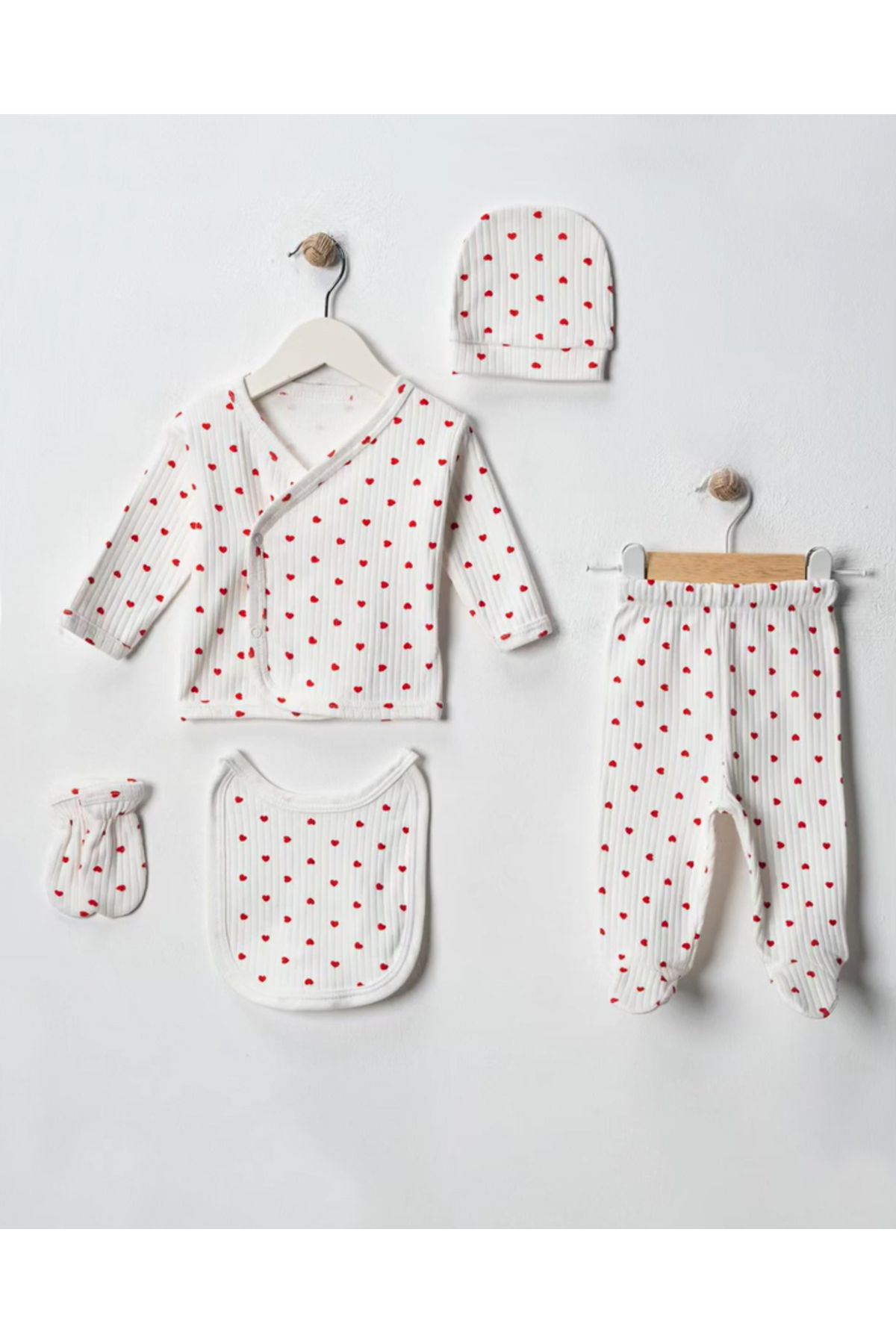 Lunara Red Heart Love Set Kalp Desenli Yenidoğan Set (5 Parça )