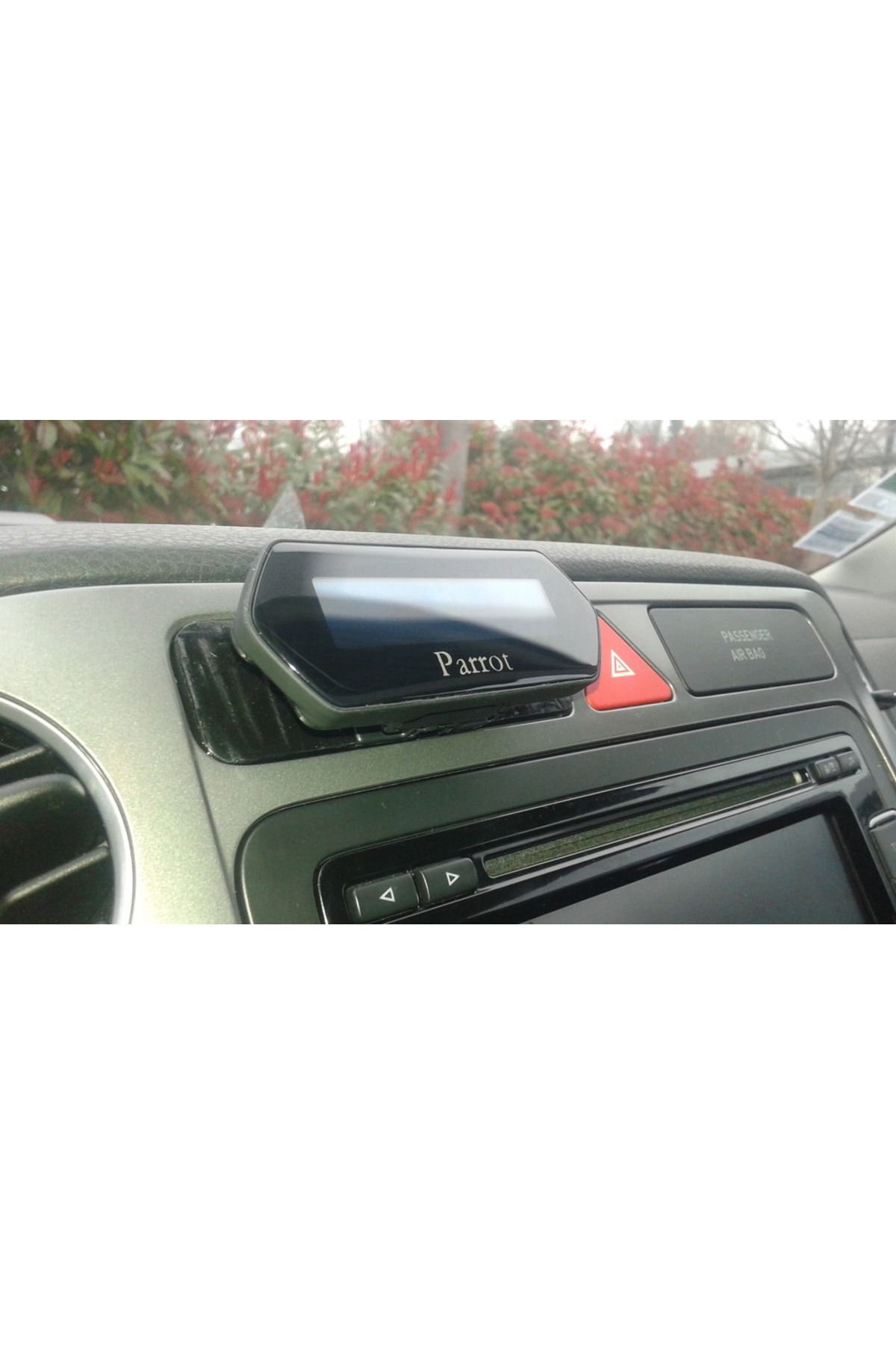 Lucest MKI 9100: Tiguan için Ekran Tutucu  uyumlu - Golf 6 Plus (Plastik Aparattır!!!)