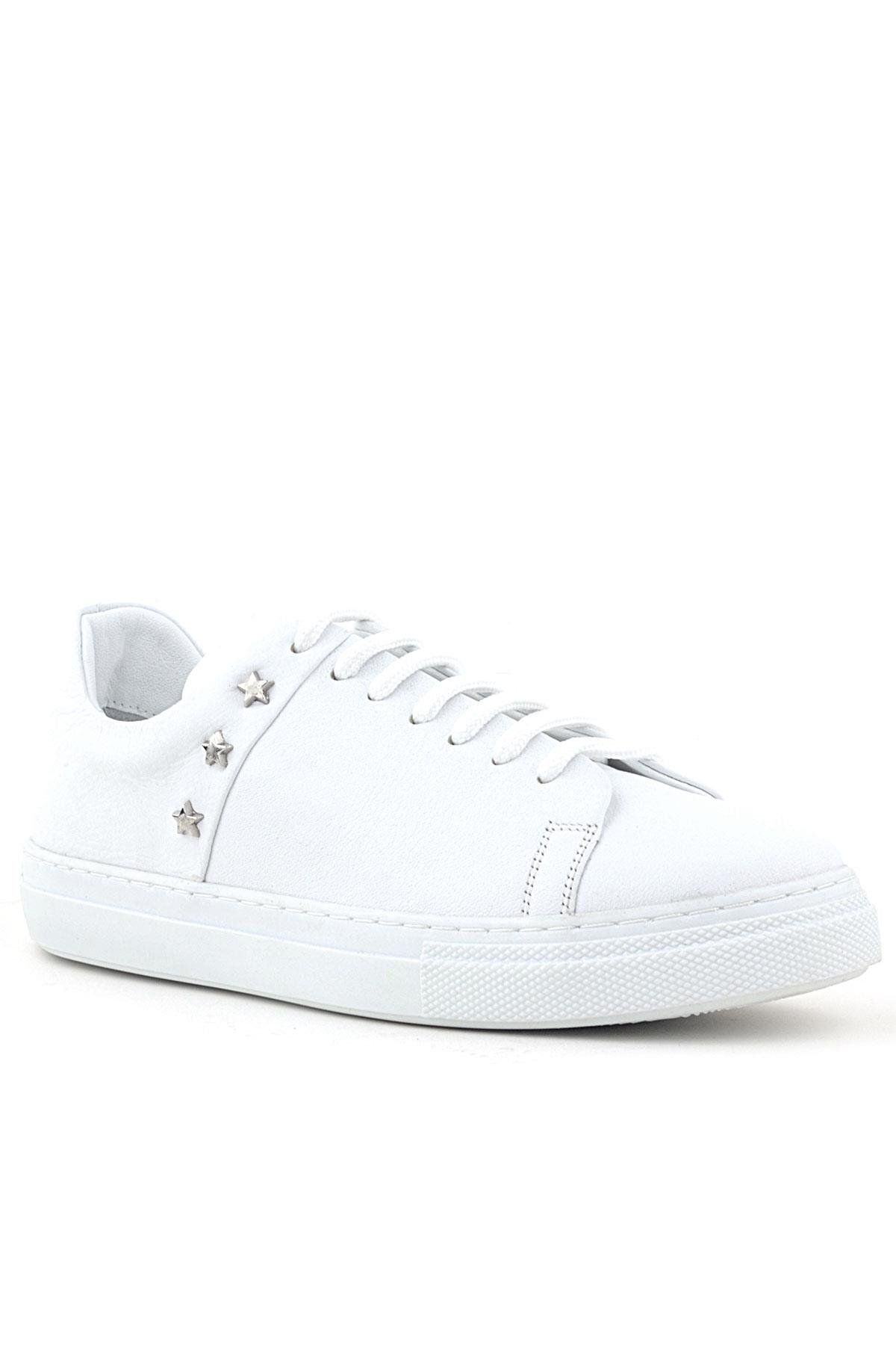 hapshoe Hakiki Deri Kadın Beyaz Bağcıklı Yıldızlı Sneaker Ayakkabı