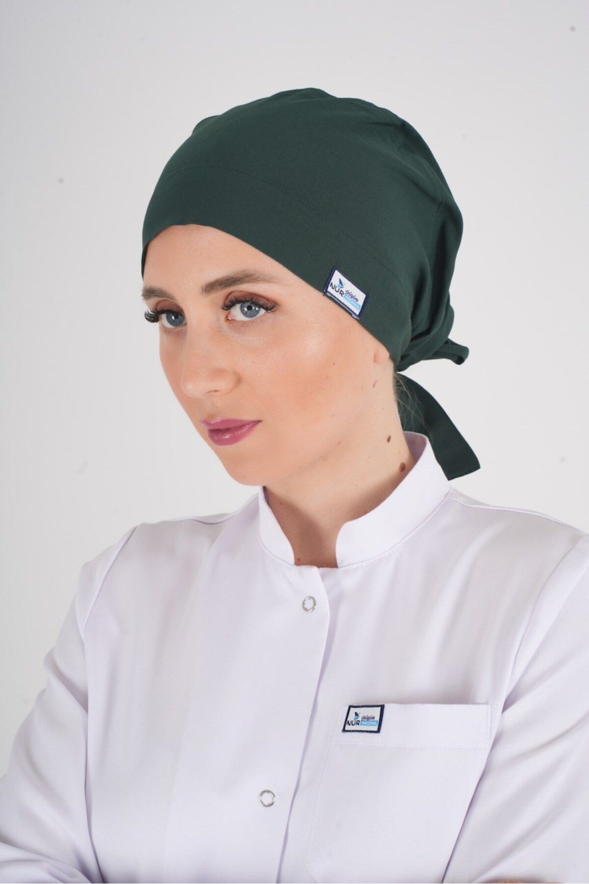 Nur Medikal Giyim Tesettür Düz Ördekbaşı Yeşili Hemşire Doktor Hastane Ameliyat Cerrahi Tesettür Bonesi