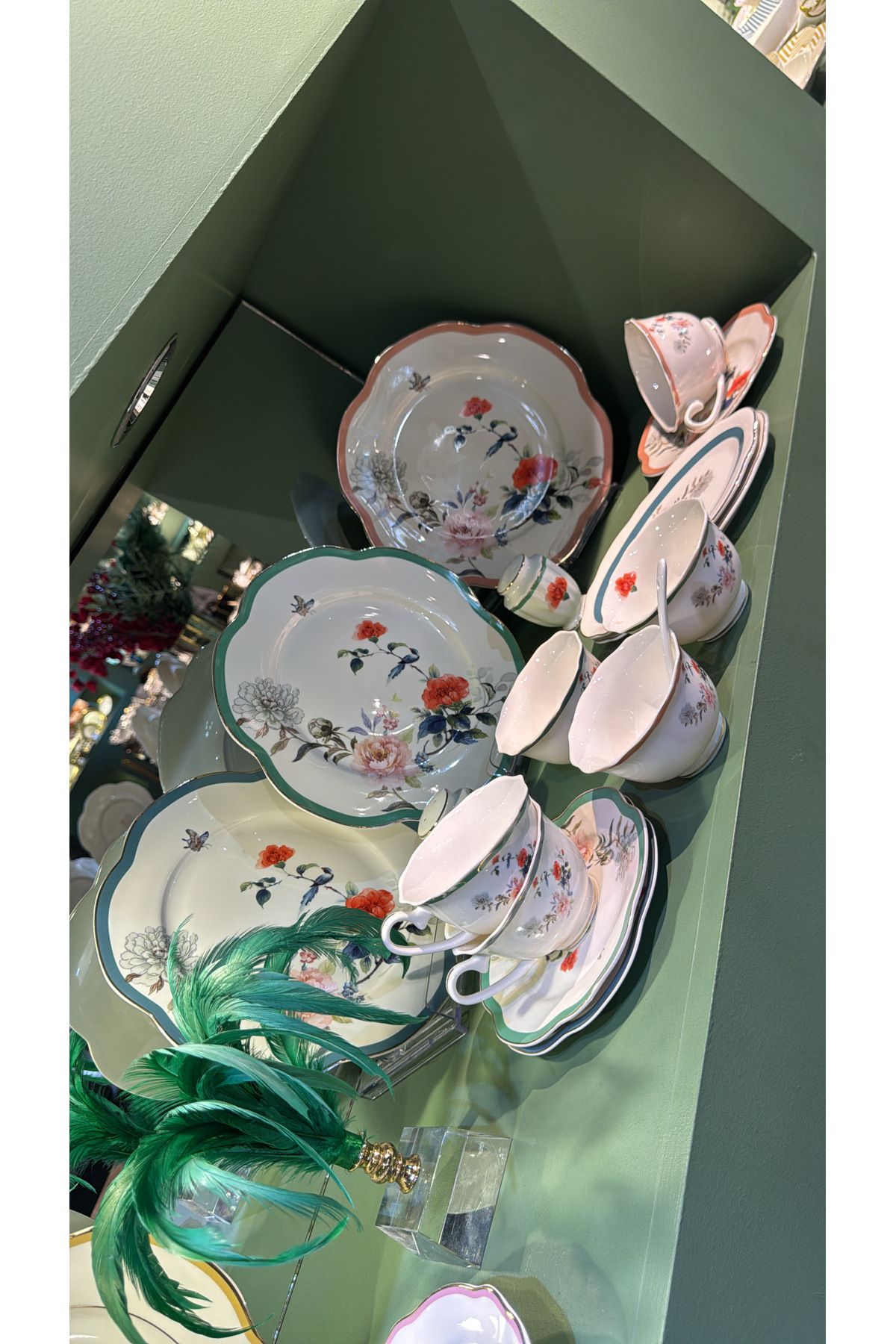 hediye ESTERHOMEDECOR 6 kişilik 42 parça porselen kahvaltı takımı