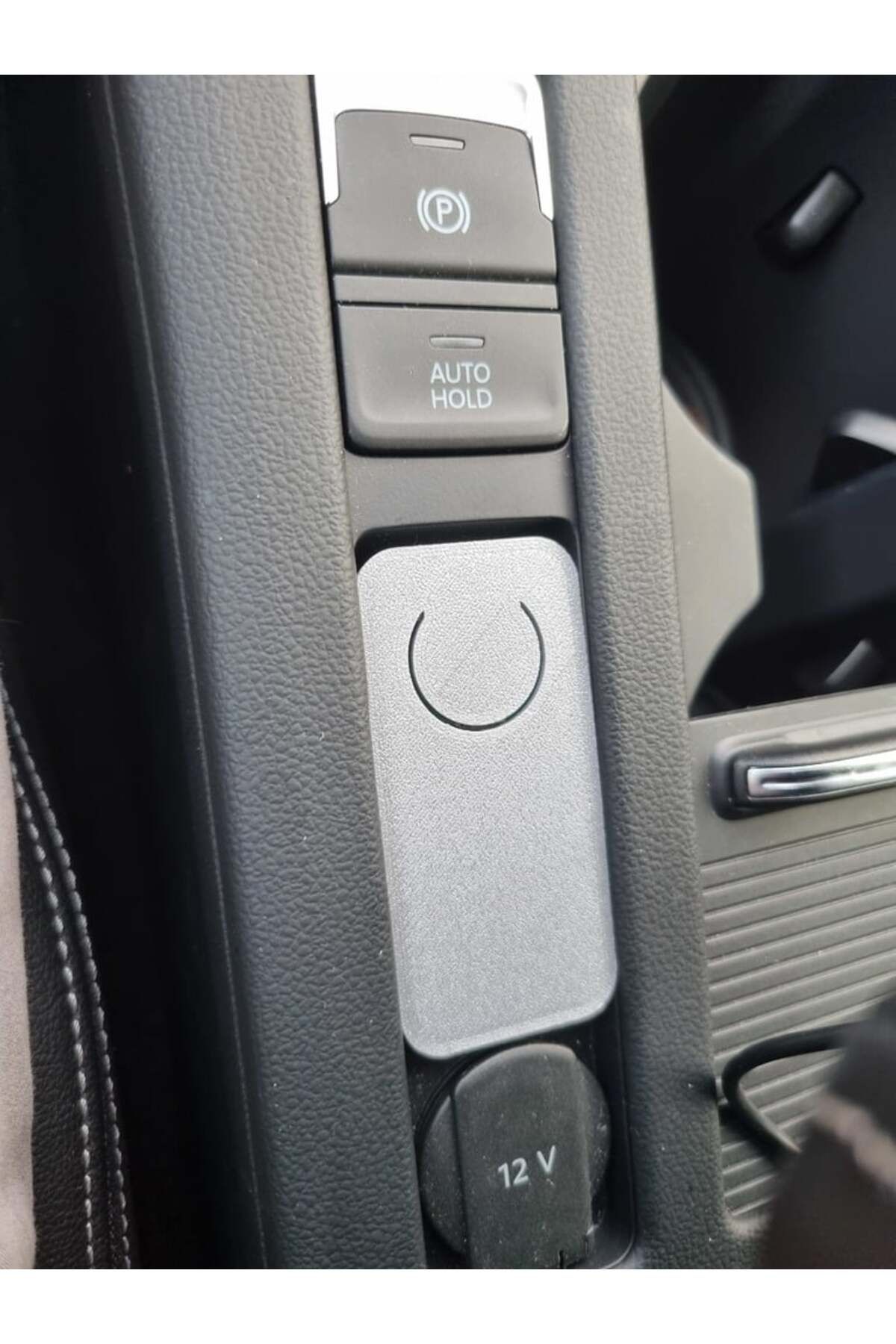 Lucest 12V'siz Passat B8 için Garaj Açıcı Kılıfı (Plastik Aparattır!!!)