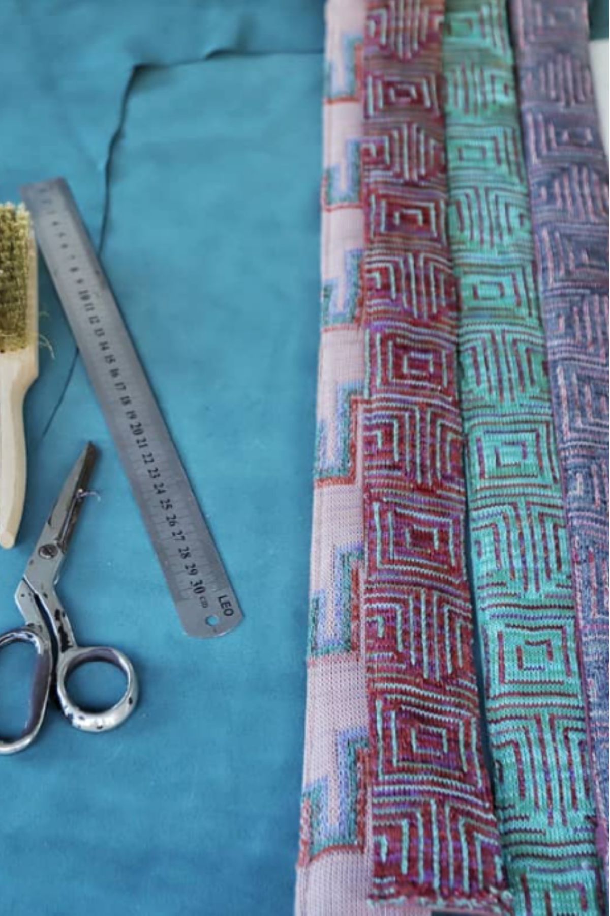 کیف دستی مردانه و زنانه لپ تاپ 13 '' لوح سازگار با چرمی ژاکارد توله سگ D'ylla Atelier