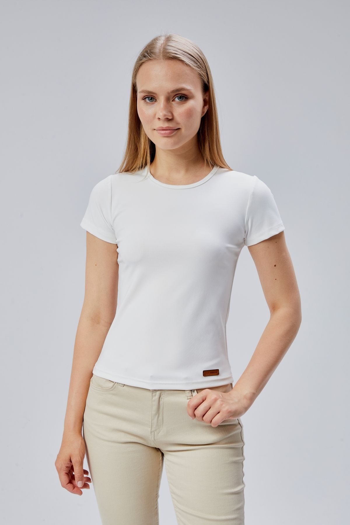 FHELIA Kısa Kollu Bisiklet Yaka Basic Esnek Likralı Perfect Slim Fit Body