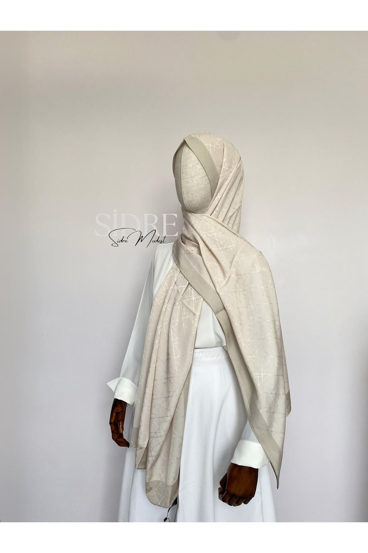 SİDRE MODEST Kendinden Desenli Krem Şal