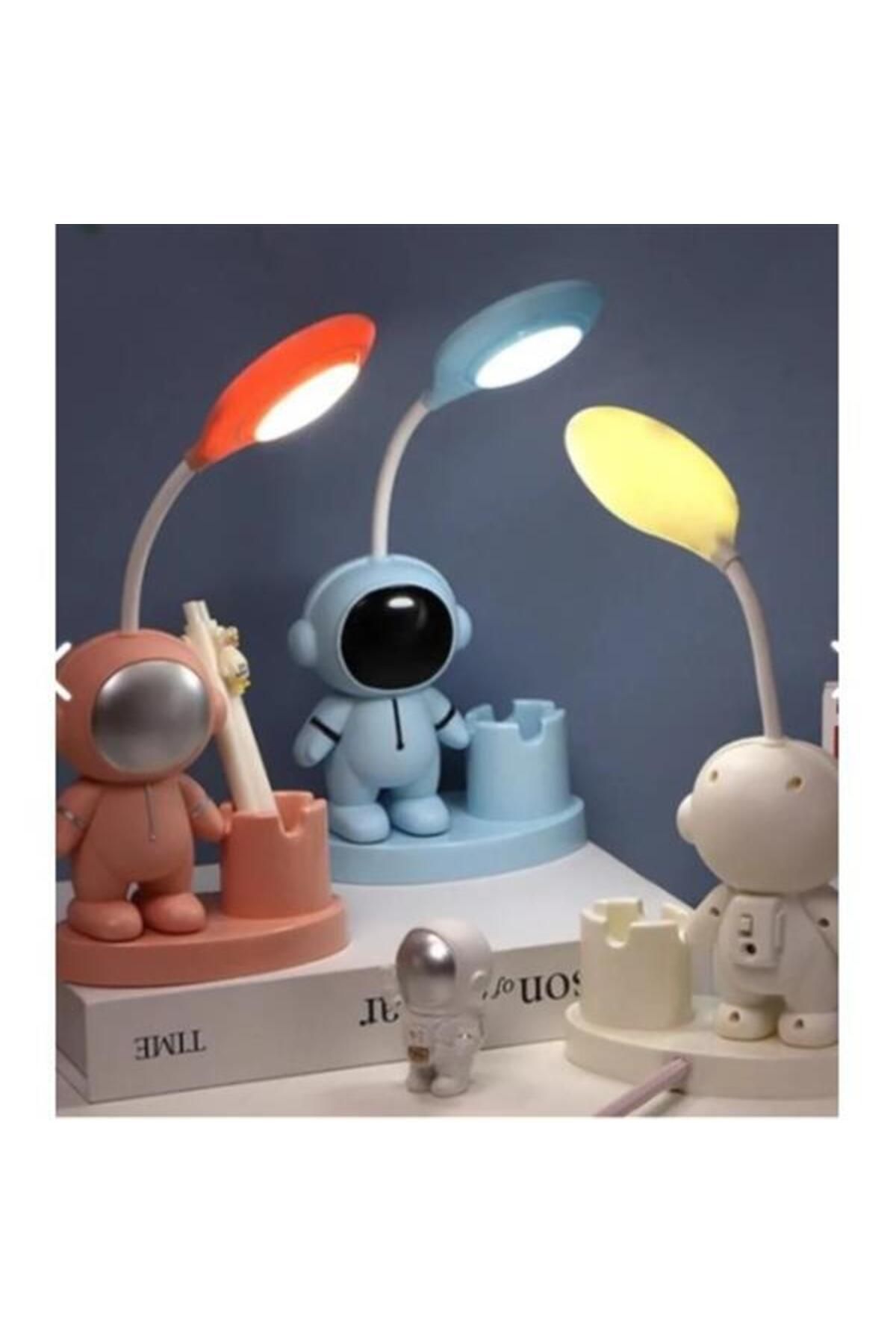 Modafiks LED Astronot Masa Lambası Ve Kalemlik