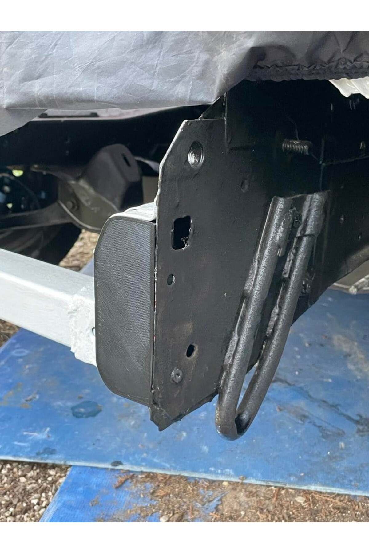 Lucest Nissan S13 - Çerçeve ray kapakları (RPS ve PS) (Plastik Aparattır!!!)