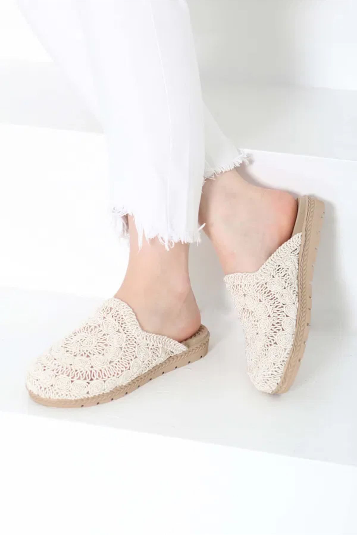 Butik Nakış Hasırlı Terlik