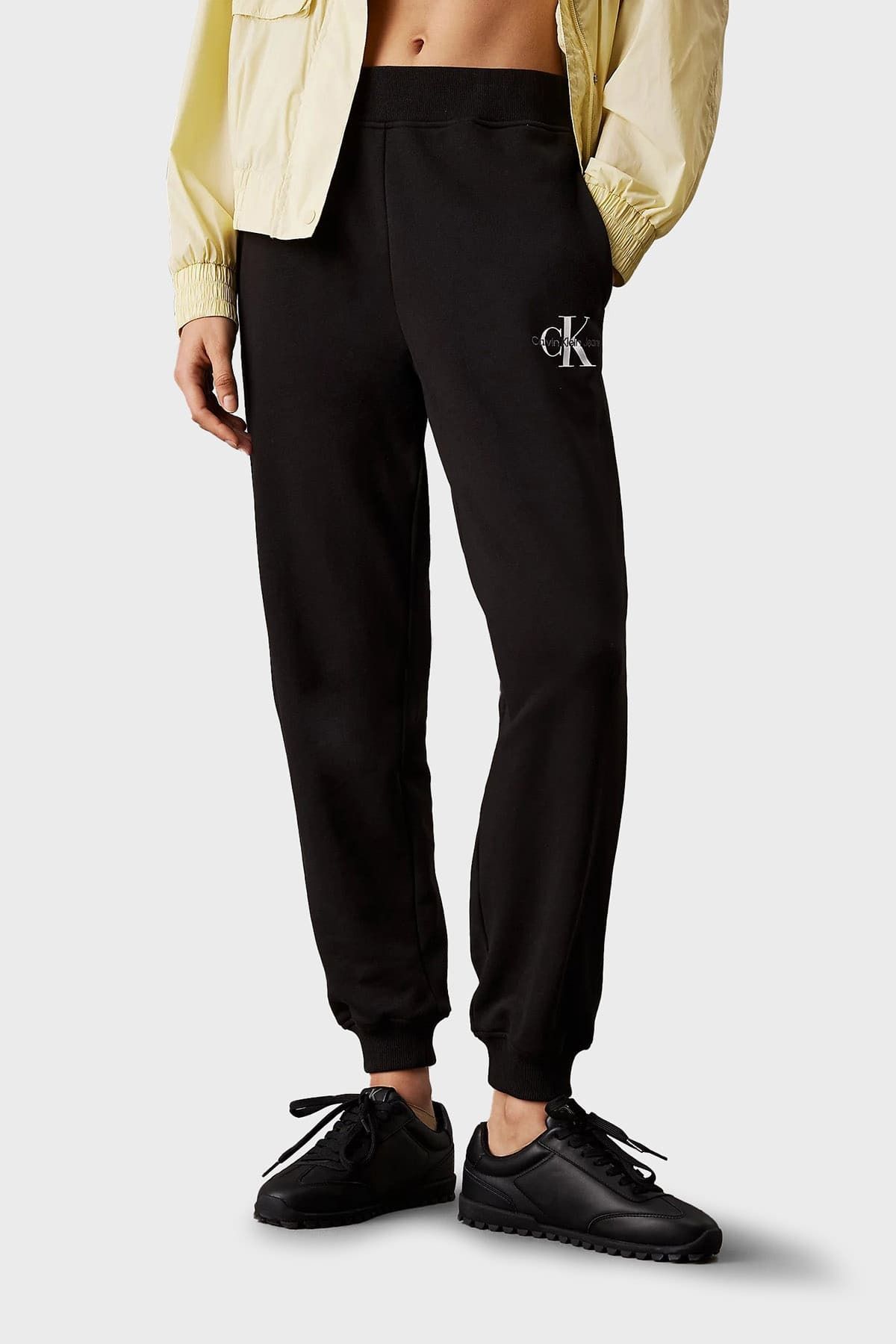 Calvin Klein Kadın Ck Monologo Jogger Eşofman Altı - Siyah