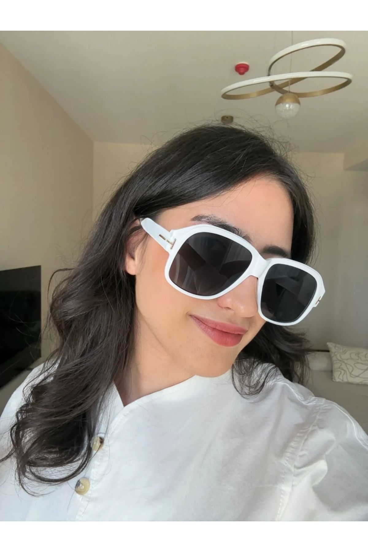 RoseandRoses Zyra Orijinal Model Güneş Gözlüğü Beyaz Çerçeve Siyah Cam