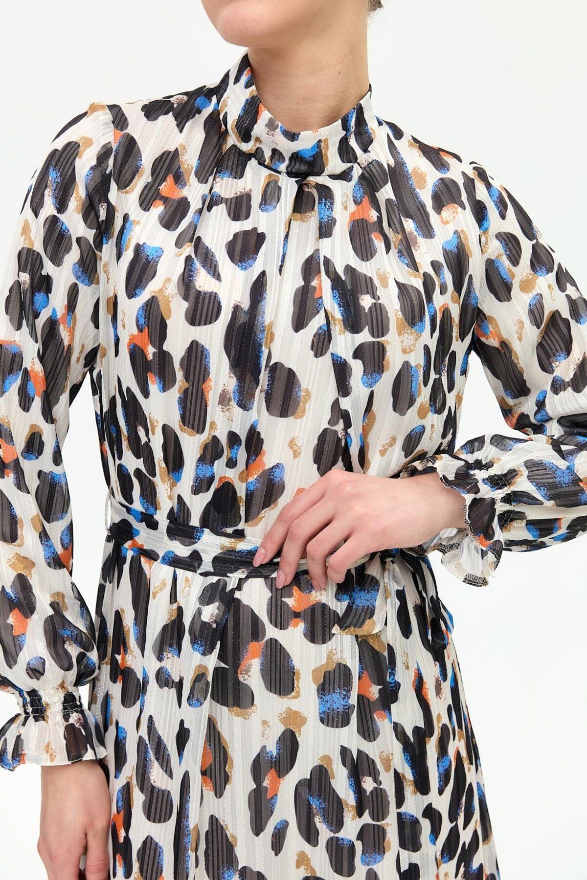 Esswaap-Stain Patterned Empirime Dress Ecru 4