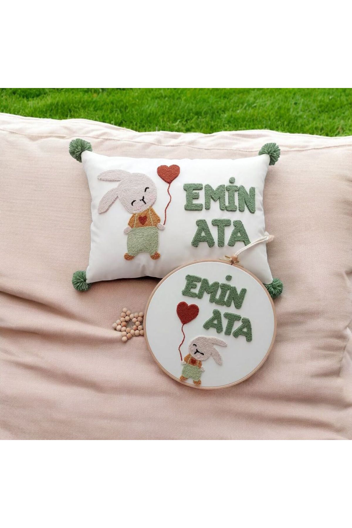 MutlulukDünyamız Kapı süsü ve yastık set