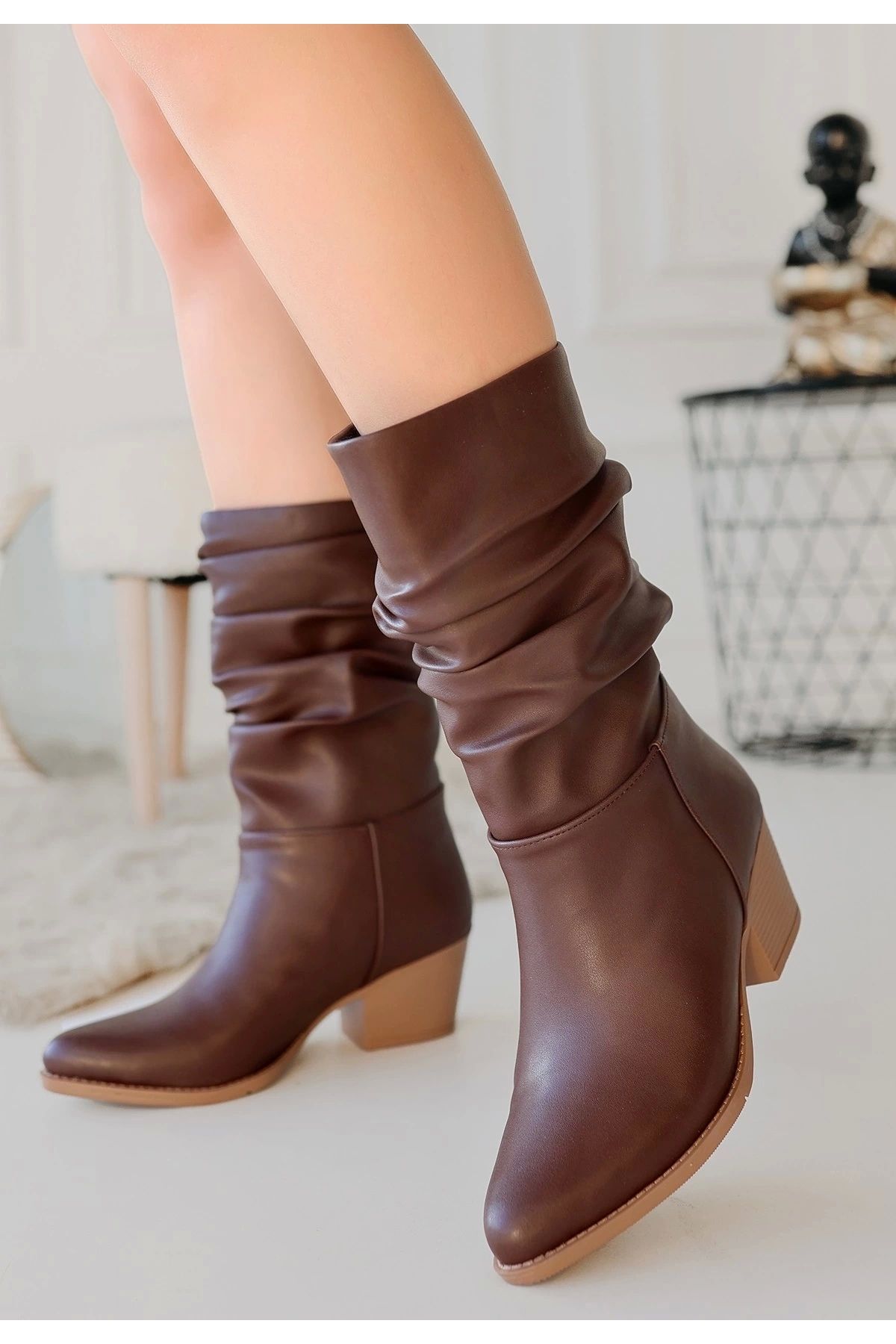 OurStyles Yior Kahverengi Cilt Topuklu Bot