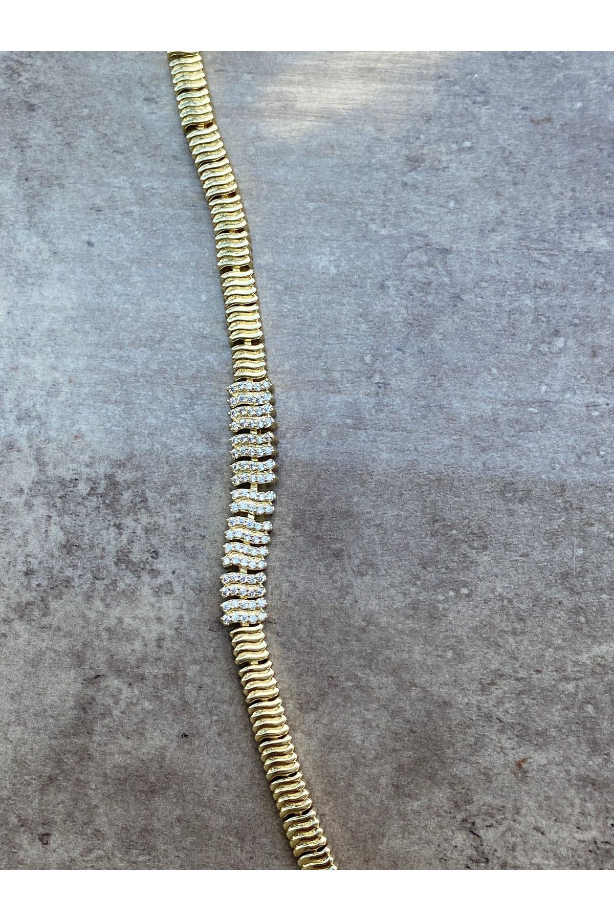 BEKLEMİN TAKILARI XUPİNG 14K LESSY BİLEKLİK (18 cm+2 cm uzatma eki )