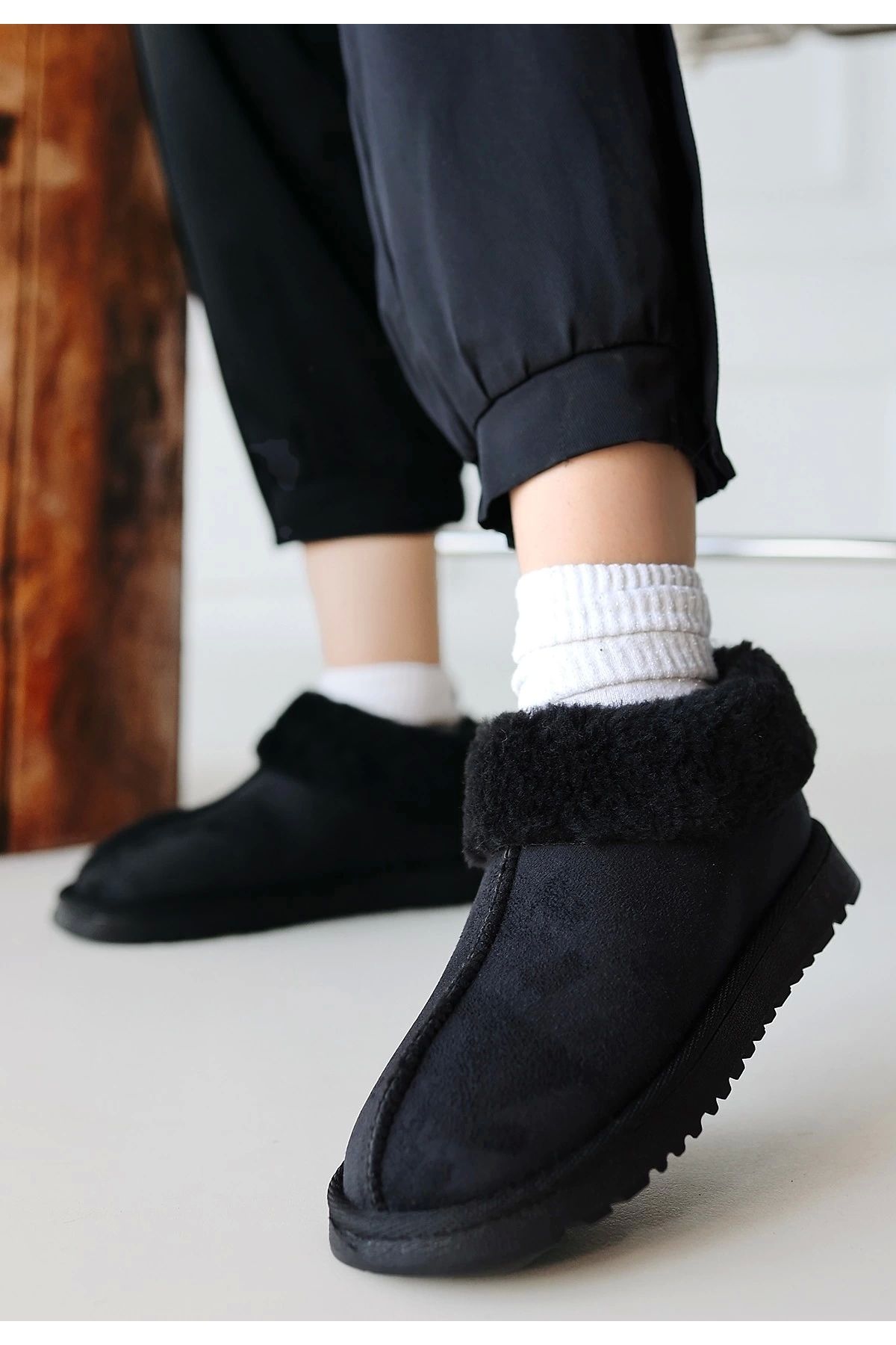 OurStyles Abby Siyah Süet Bot