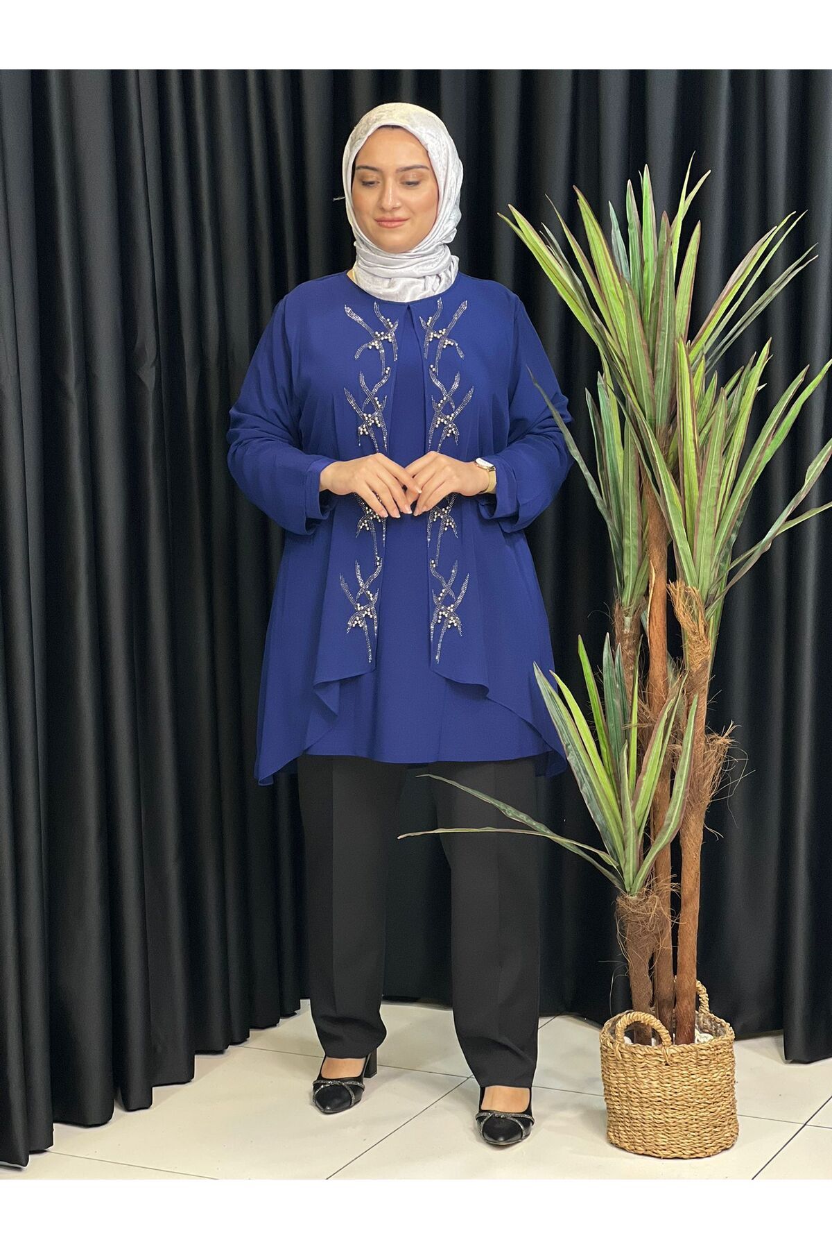 Butik büyük beden Önü Taşlı Şifon Tunik