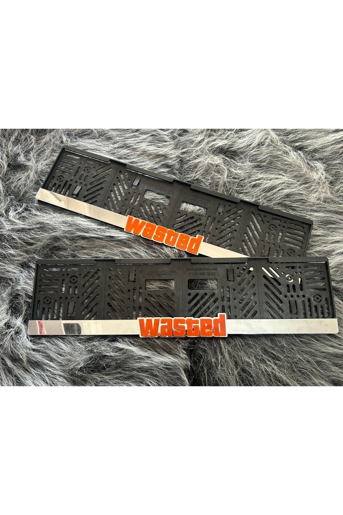 MERLINS OTO Merlins 3D Kabartmalı Pleksi Oto Plakalığı