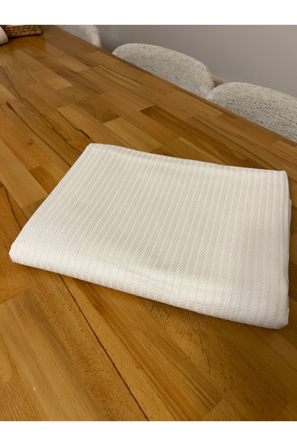 Renk Tekstil Örgü Dokulu Pike Tek Kişilik %100 Doğal Pamuk - 160 X 230