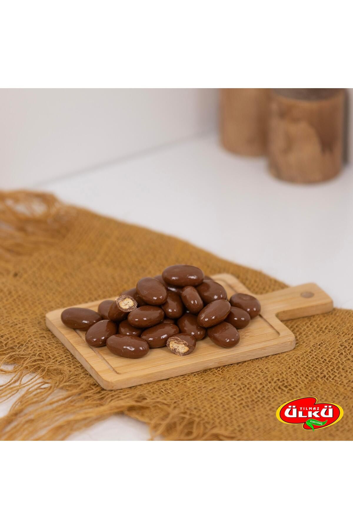 ÜLKÜ KURUYEMİŞ BİSKÜVİLİ ÇİKOLATA KAPLI DRAJE 500GR