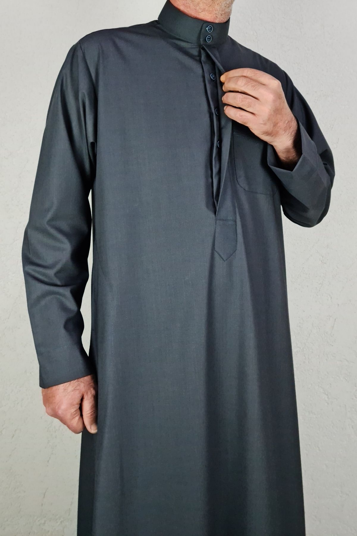Royal Attire-Hajj Umrah Clothes/Front Buttons Hidden and Long Sleeves Without Buttons with Pockets/Prayer Robe/Men's Fistan 4