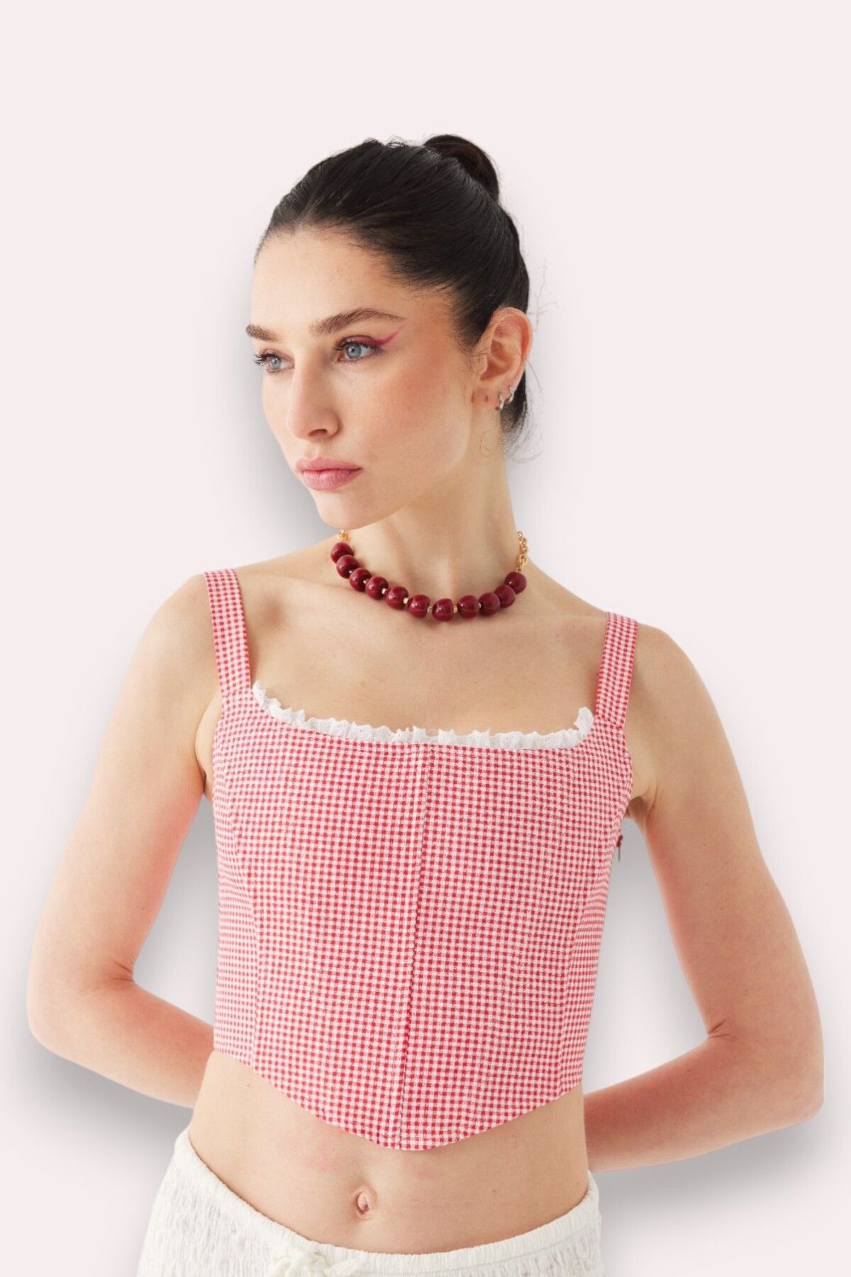 MODA Emily Korse