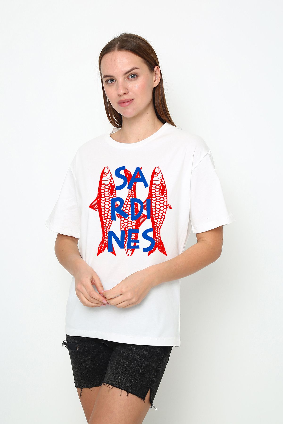 vikitekno oversize sardines baskılı kadın t-shirt