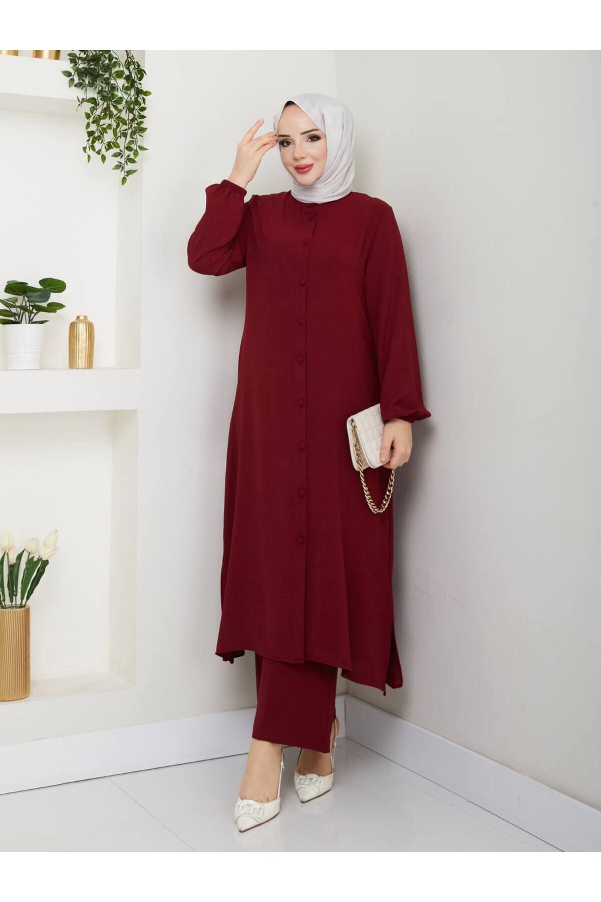 MODA TESETTÜR DÜĞMELİ TUNİK TAKIM