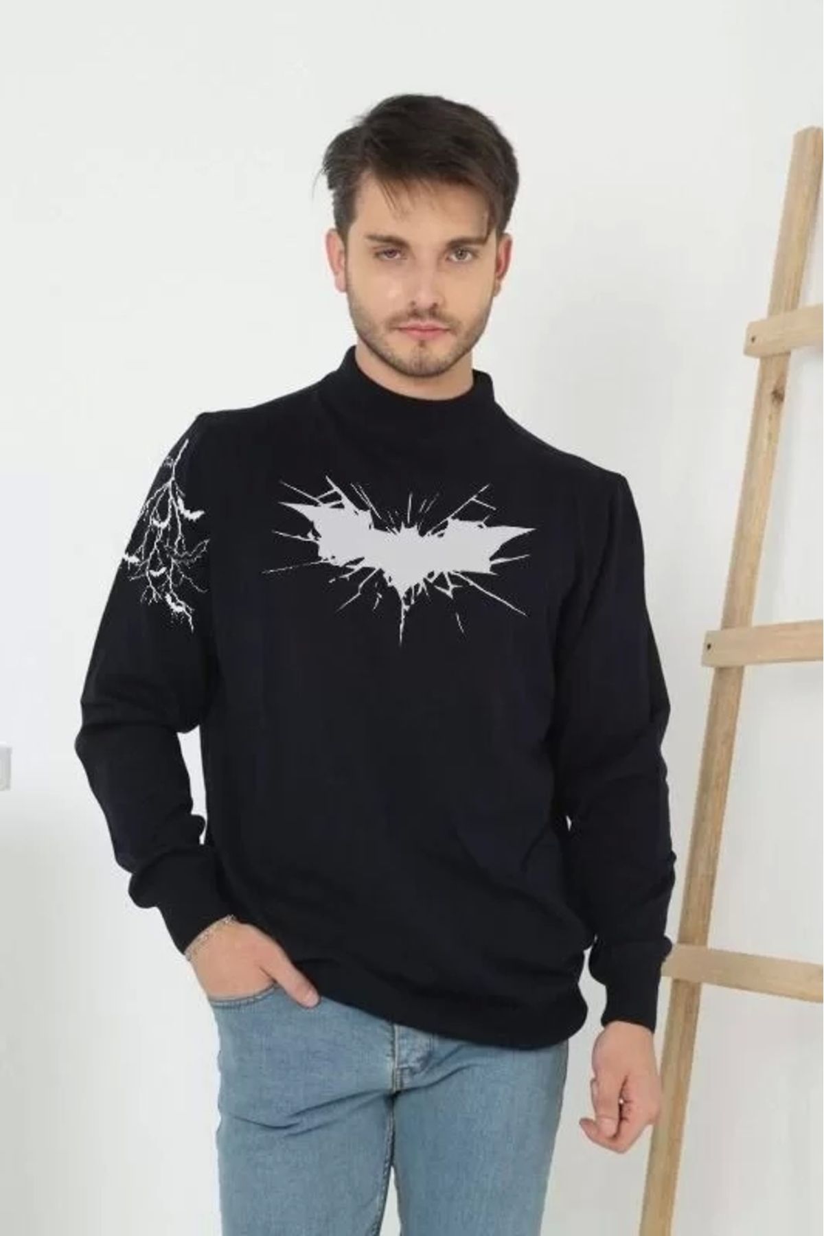 Robahood Unisex Yarım Boğazlı Baskılı Dokuma Triko - Siyah
