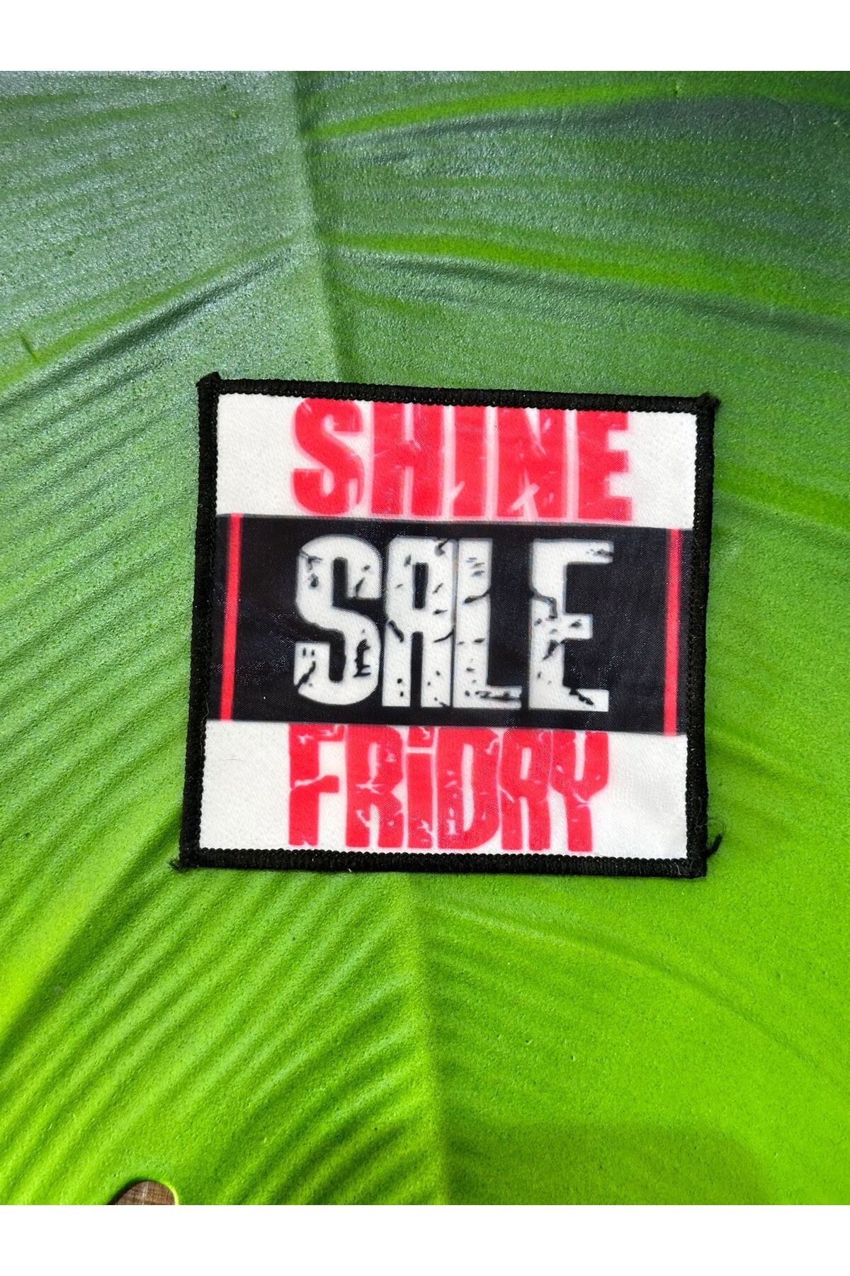 Gönülden Tasarım SHINE SALE FRİDAY YAZILI ARMA 10X9 CM