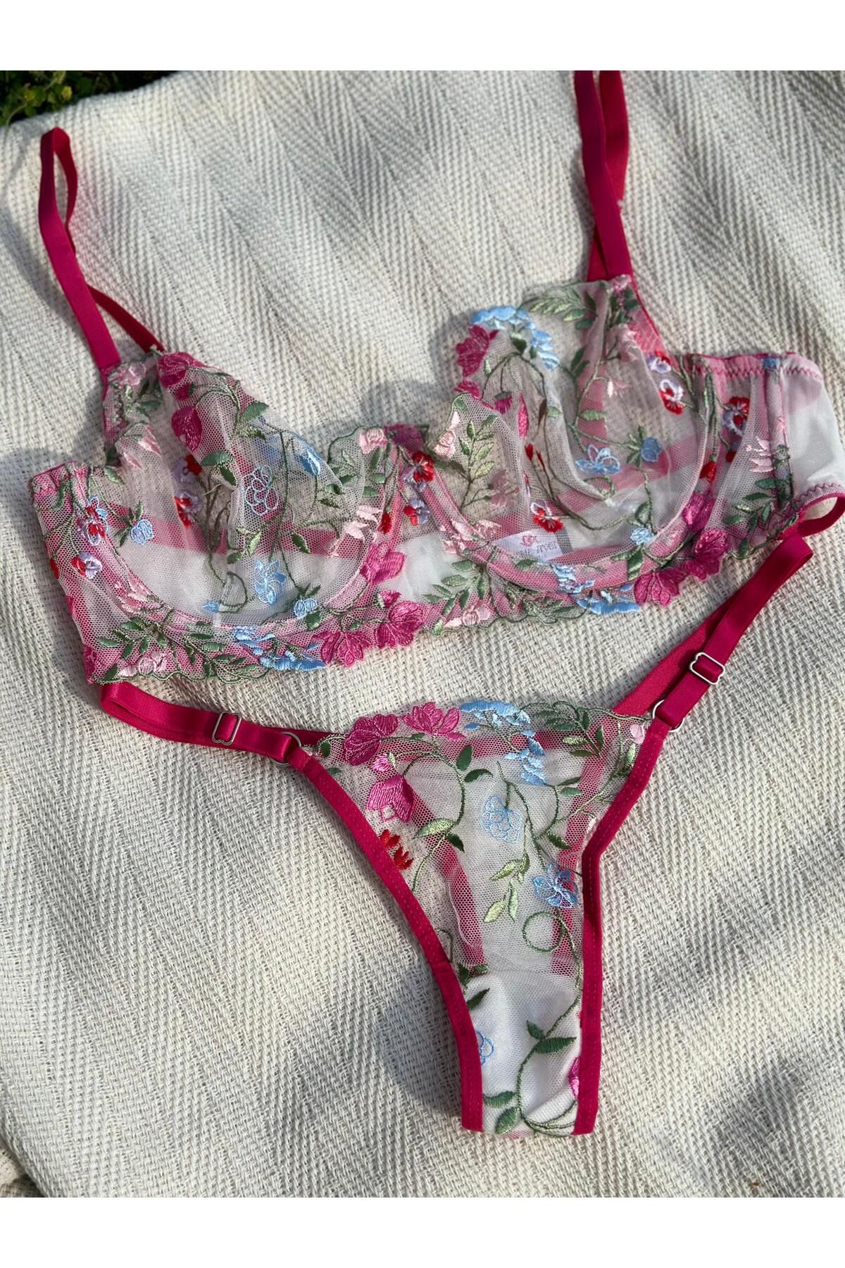 Lova Collection Anna Pembe Çiçekli Dantel Bralet Takım