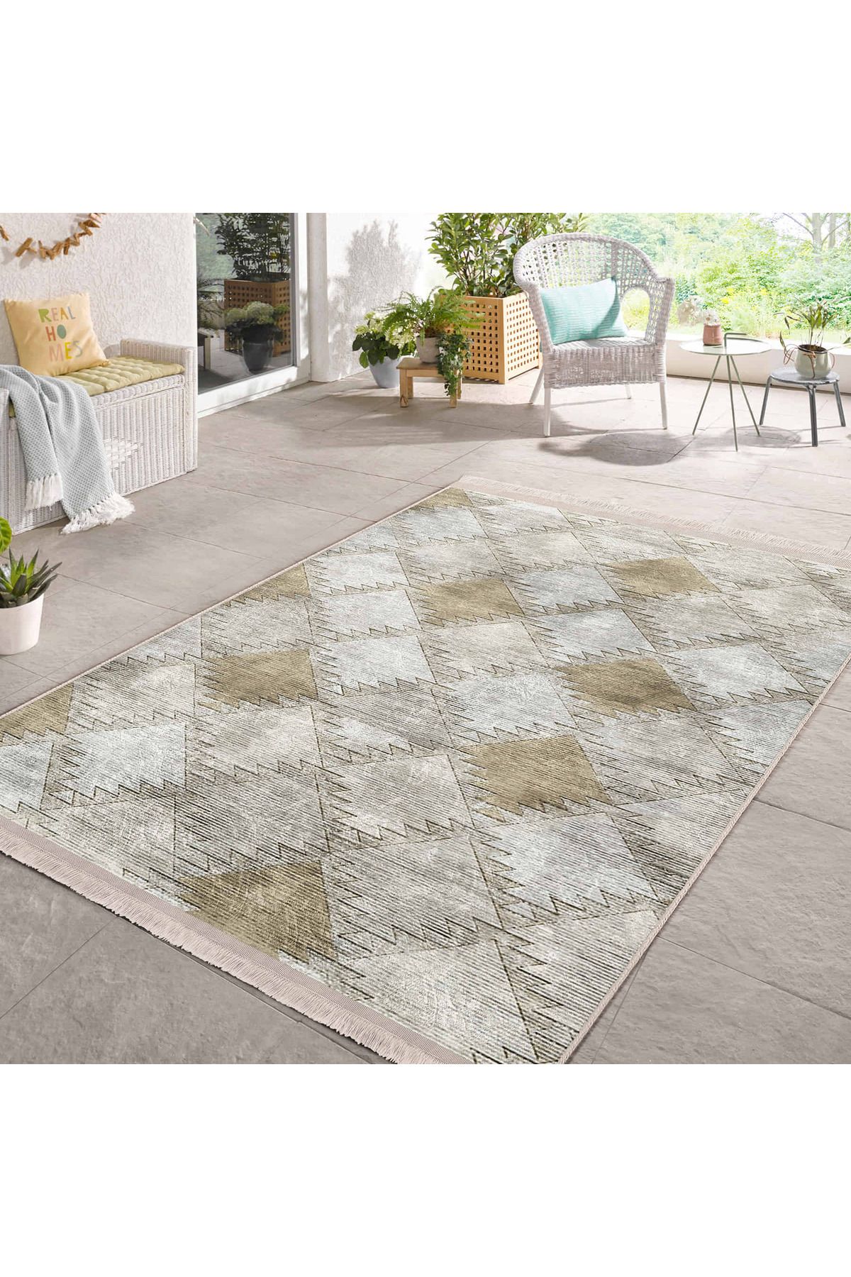Realhomes Bej ve Krem Tonlarında Modern Geometrik Desenli Yıkanabilir Kaymaz Taban Salon Halısı
