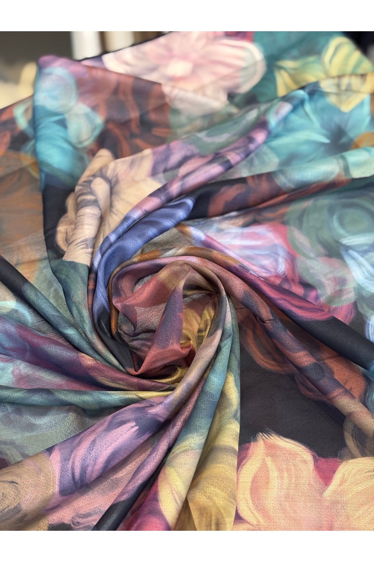 Butik Eşarp Gül desenli