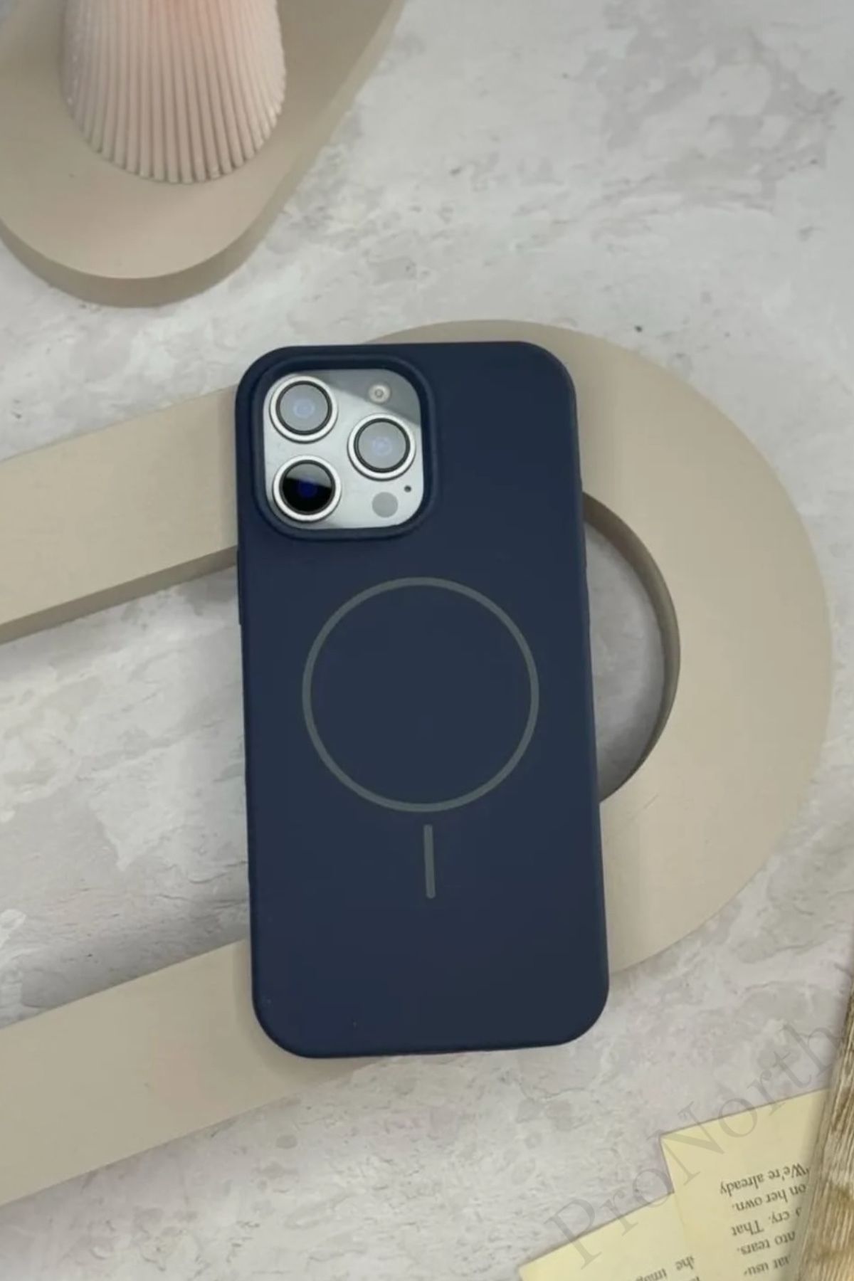 ProNorth Apple İphone 14 Pro Kılıf Magsafe Destekli Premium Sıvı Silikon Kapak