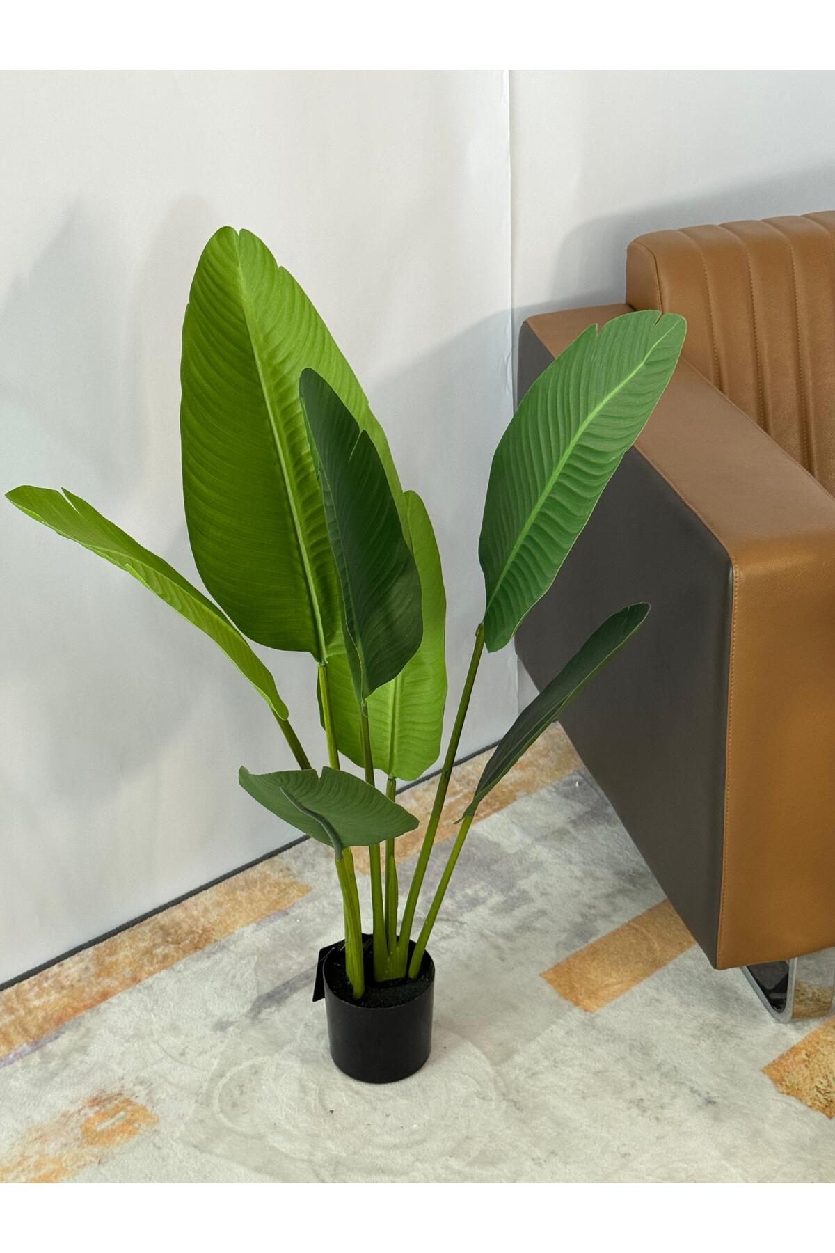 شجرة موز صناعية داخلية بوعاء أسود - ارتفاع 105 سم