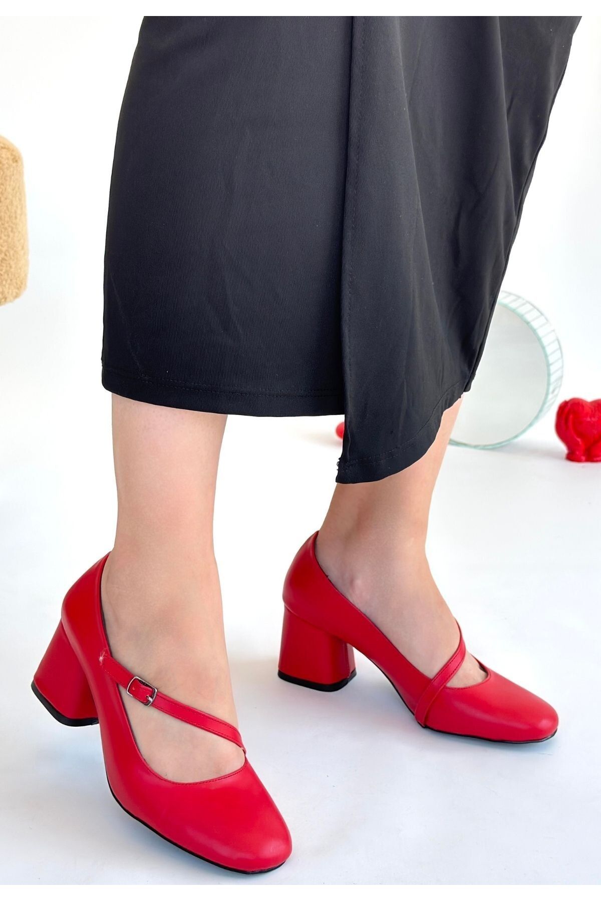 devrialemshoes Kier Kırmızı Cilt Topuklu Ayakkabı