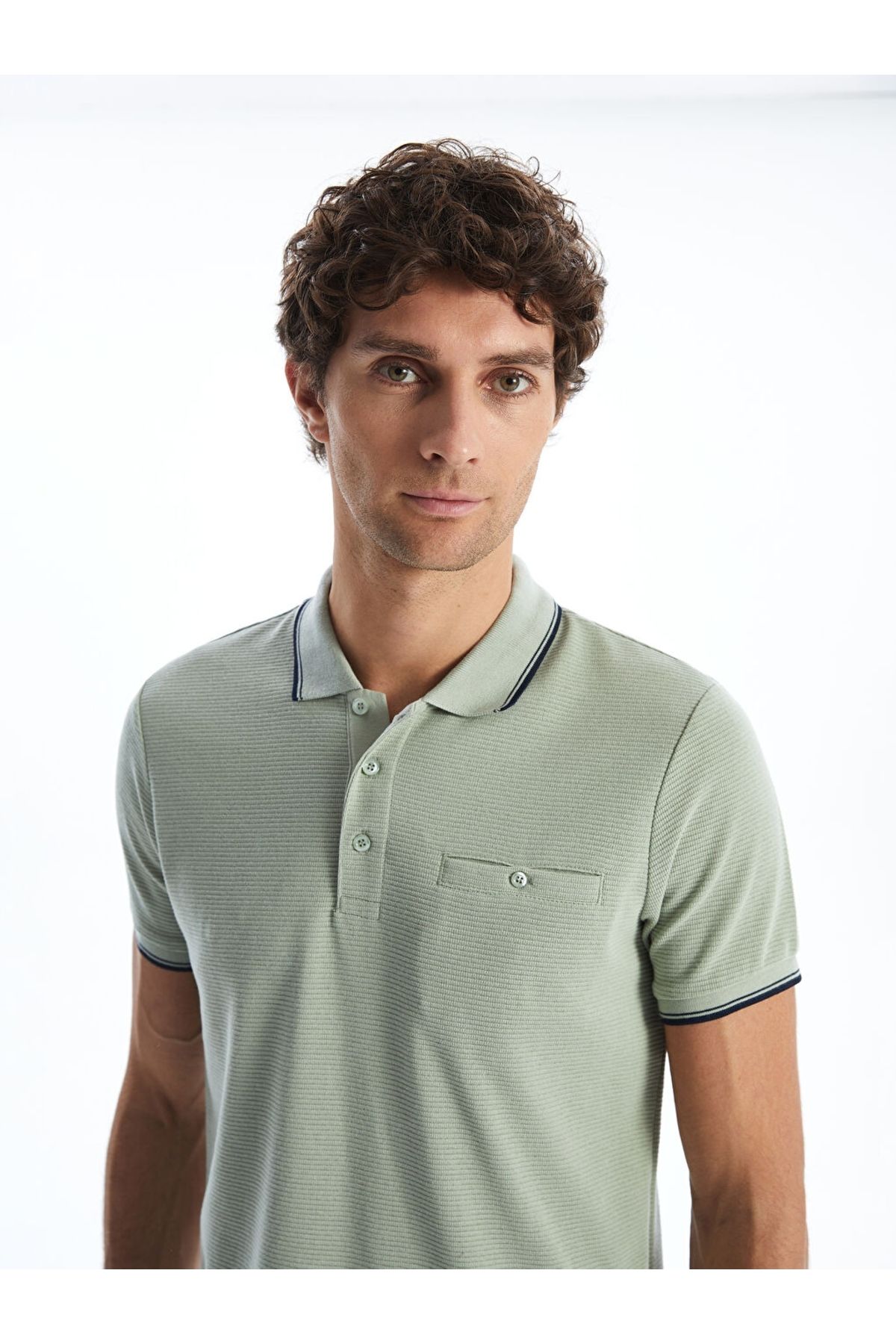 LC Waikiki LCWAIKIKI Classic Polo Yaka Kısa Kollu Erkek Dokulu Tişört