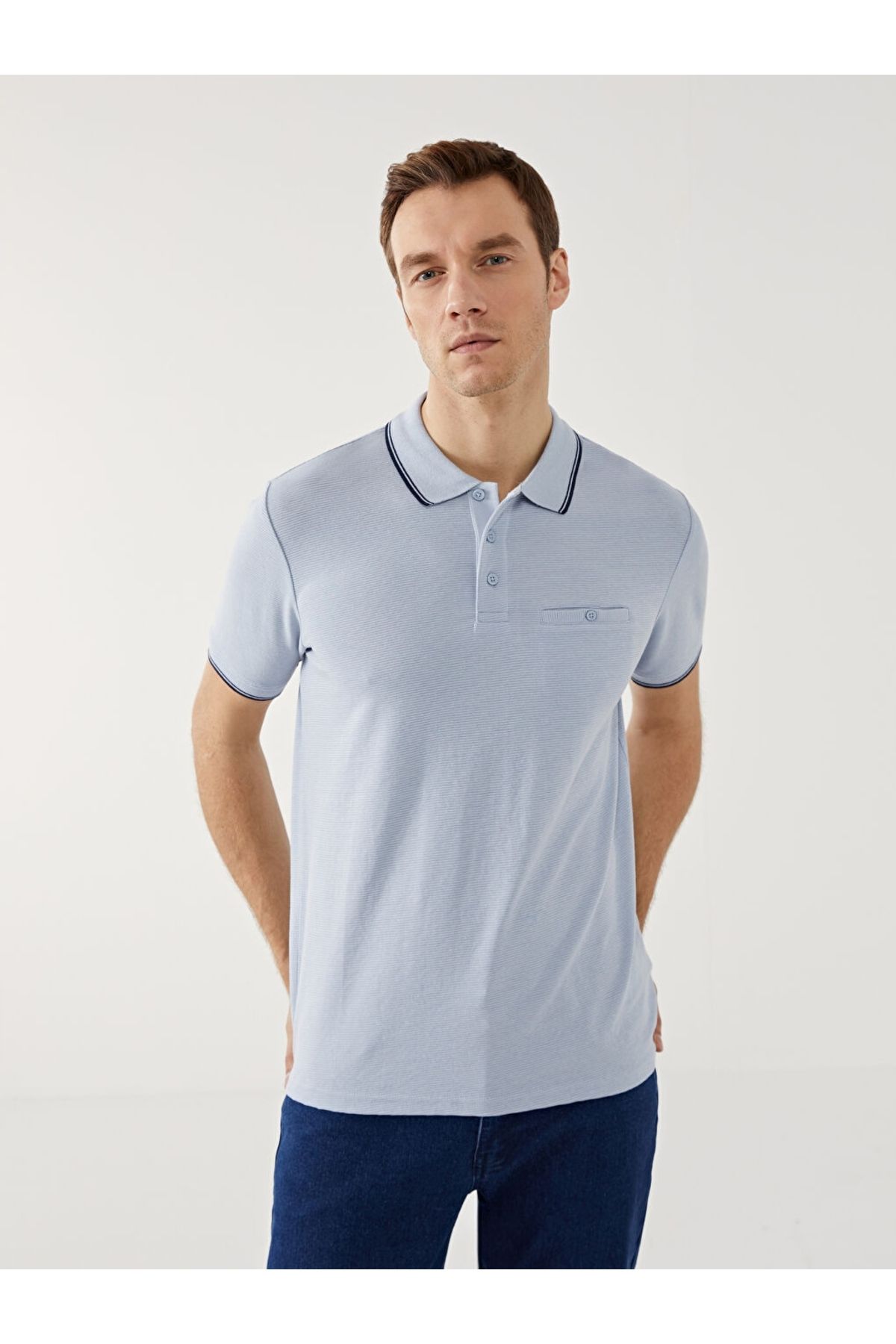 LC Waikiki LCWAIKIKI Classic Polo Yaka Kısa Kollu Erkek Dokulu Tişört