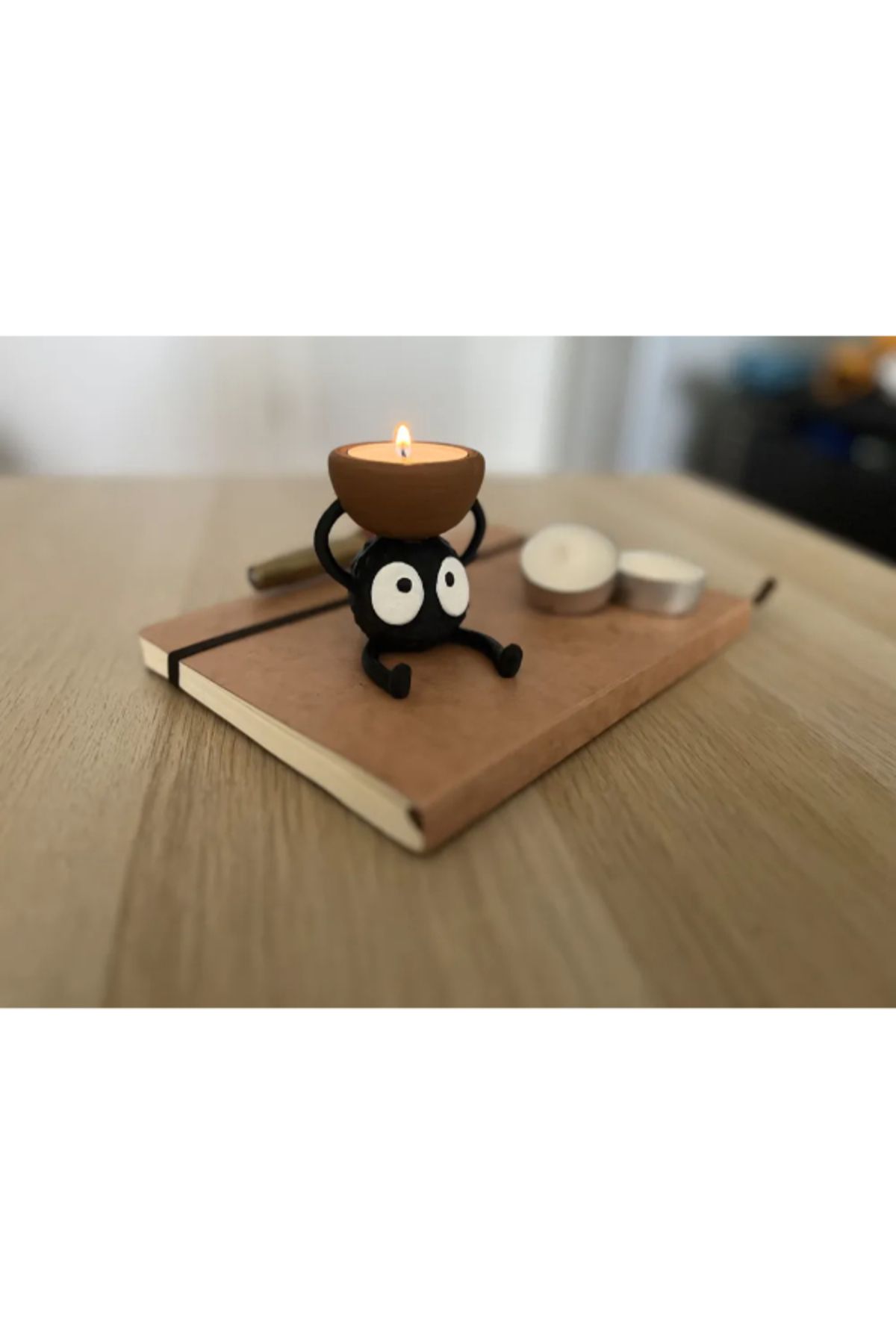 NOMOTHETIC Susuwatari Mumluk – Ruhların Kaçışı Temalı Tealight Tutucu