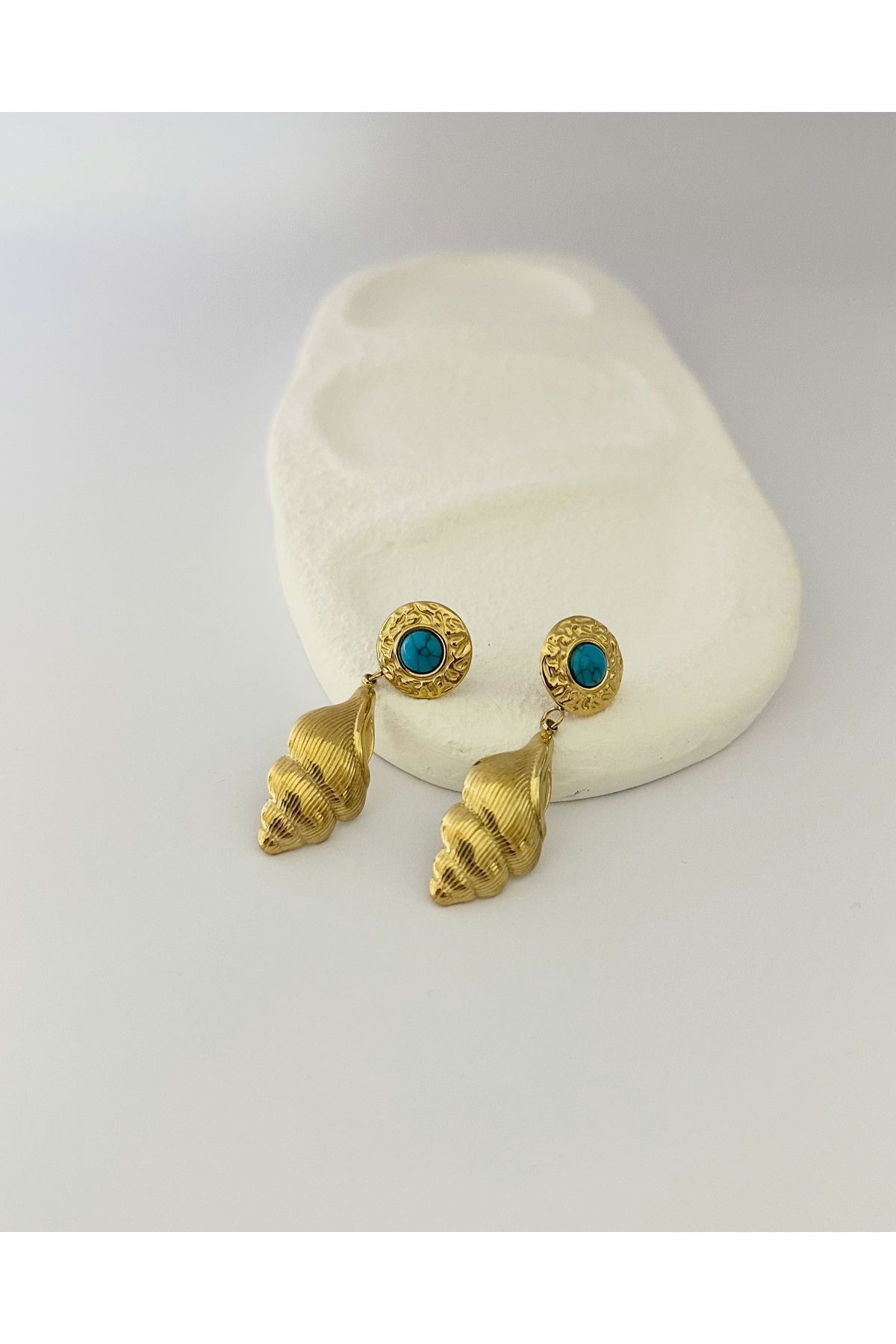DELEIZA ACCESSORY Çelik Gold Deniz Kabuklu Firuze Taşlı Küpe