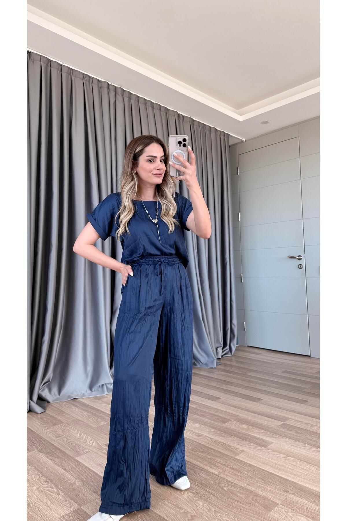pelin yıldız butik Nancy Kısa Kolllu Bluz Pantolon Takım