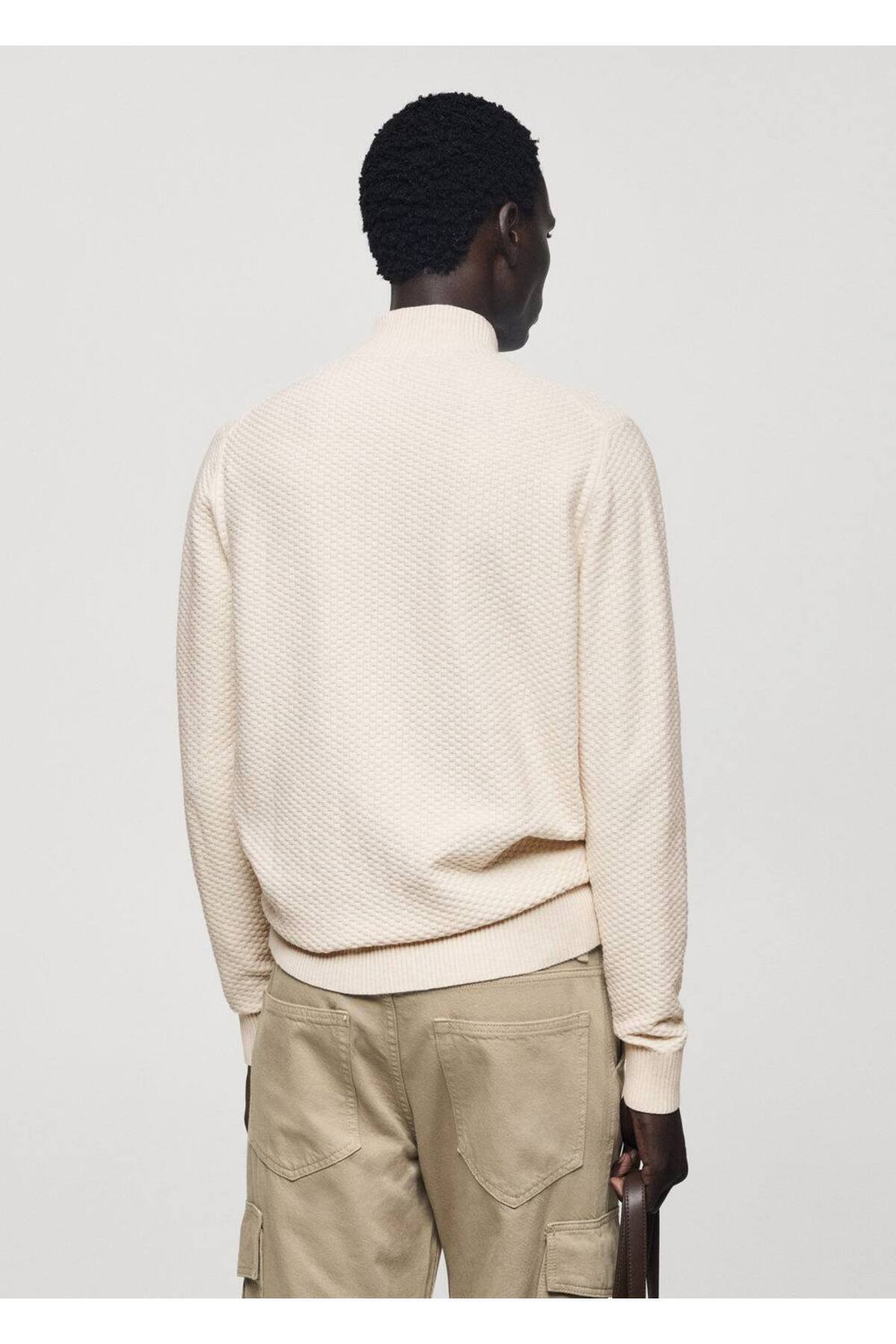 MANGO Man-Characteristics of Sweaters 4