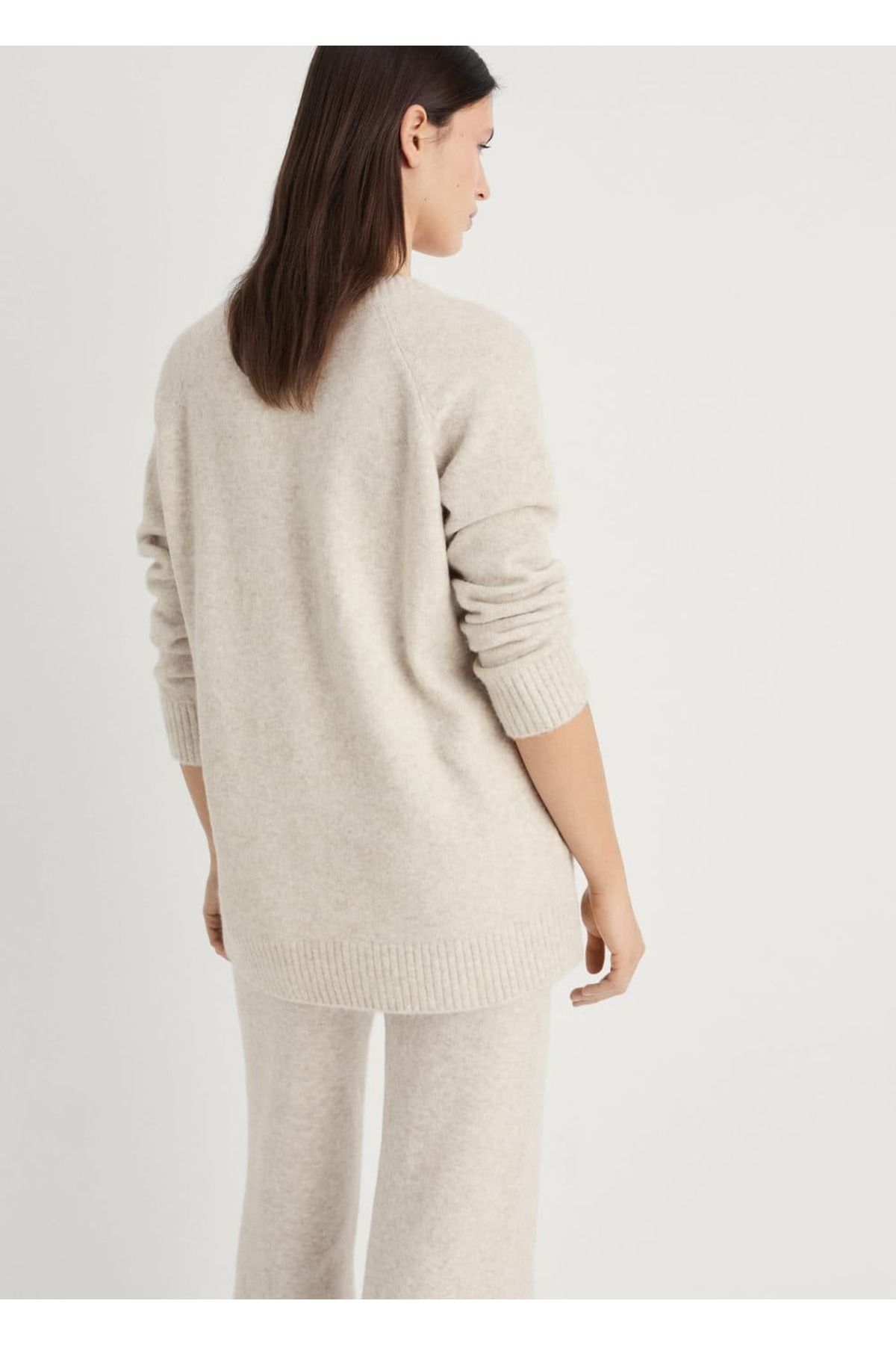 MANGO Woman-V-Neck Straight Knitwear Sweater 3